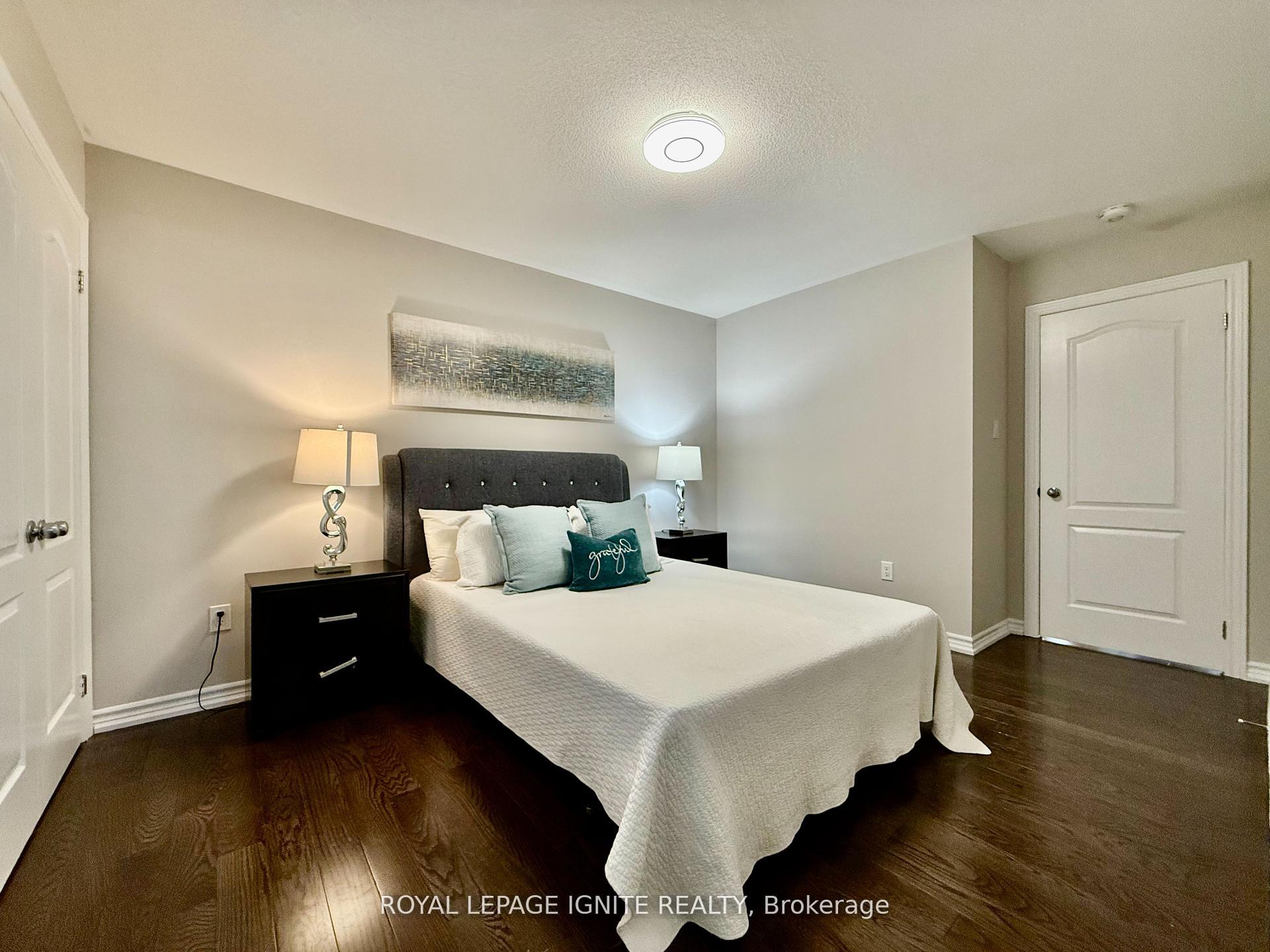 Photo 18 of 18 Willoughby Place, Clarington, Bowmanville — HOMEH