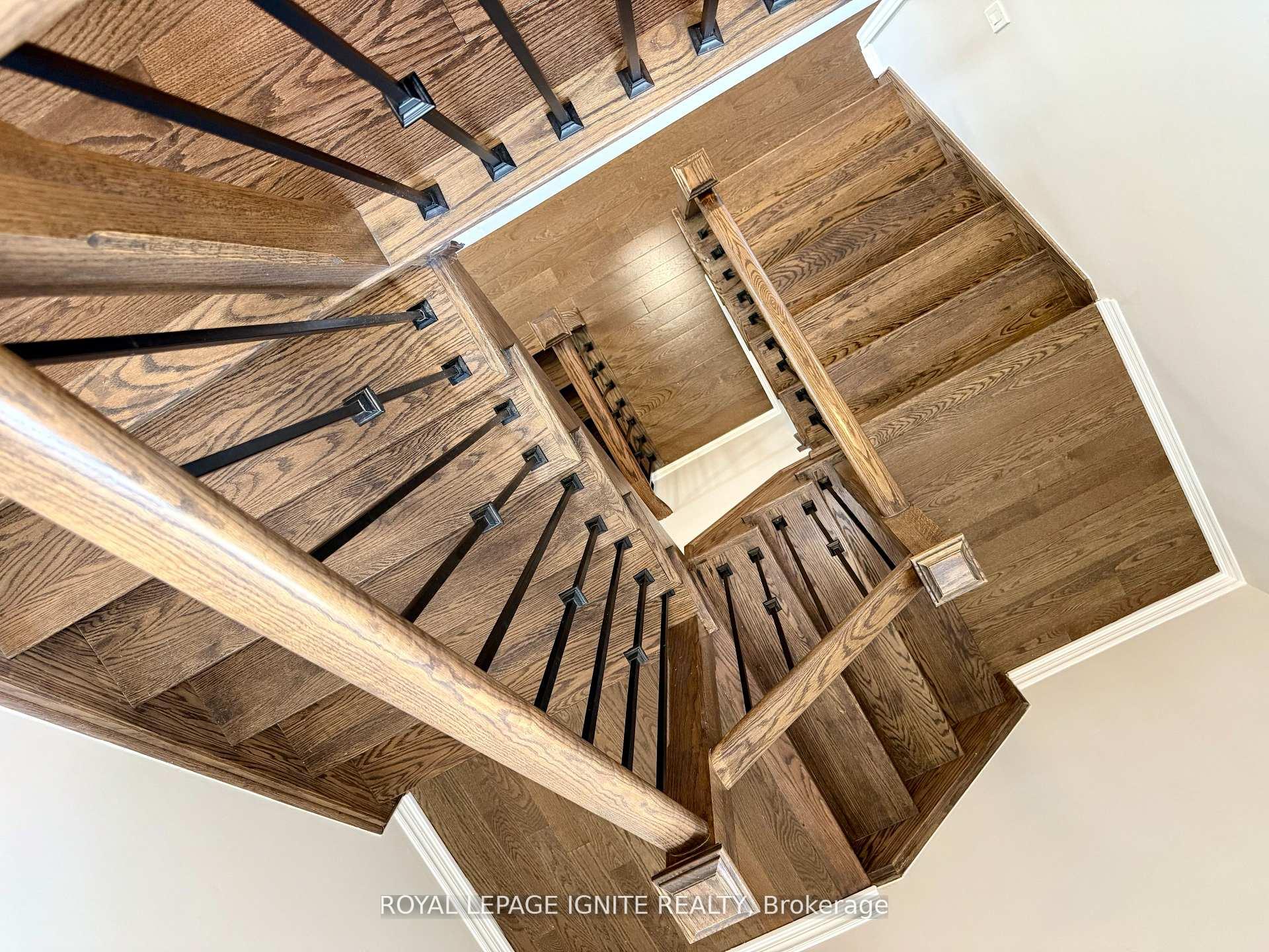 Photo 22 of 18 Willoughby Place, Clarington, Bowmanville — HOMEH