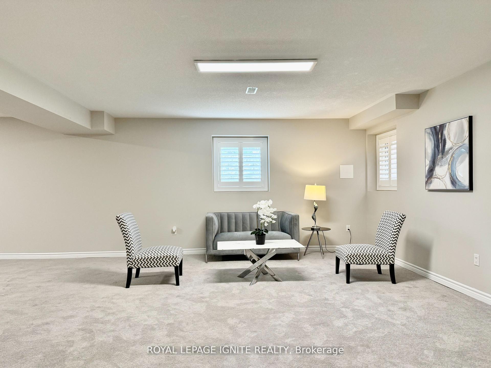 Photo 27 of 18 Willoughby Place, Clarington, Bowmanville — HOMEH