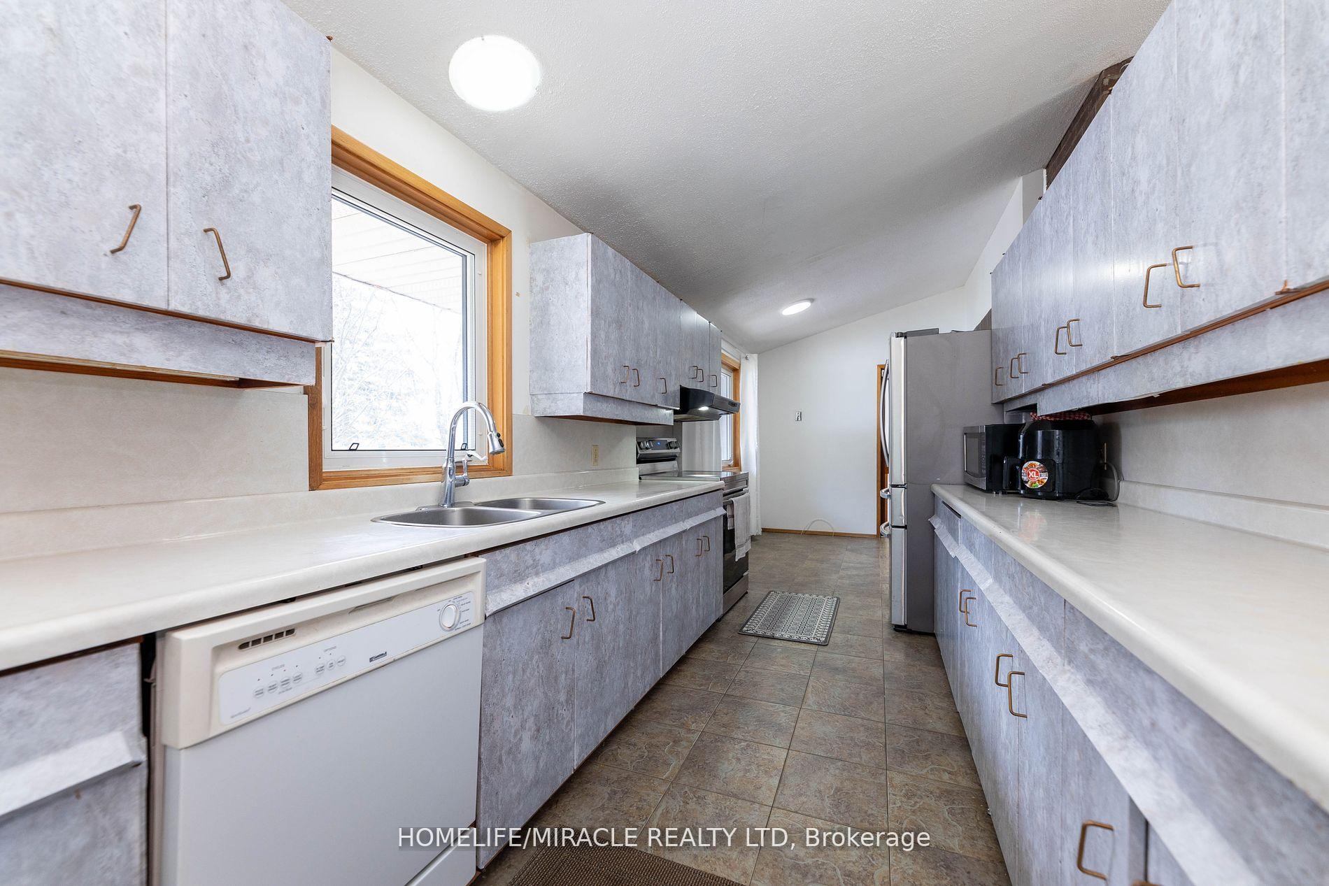 Photo 11 of 12201 Torbram Road, Caledon, Rural Caledon — HOMEH