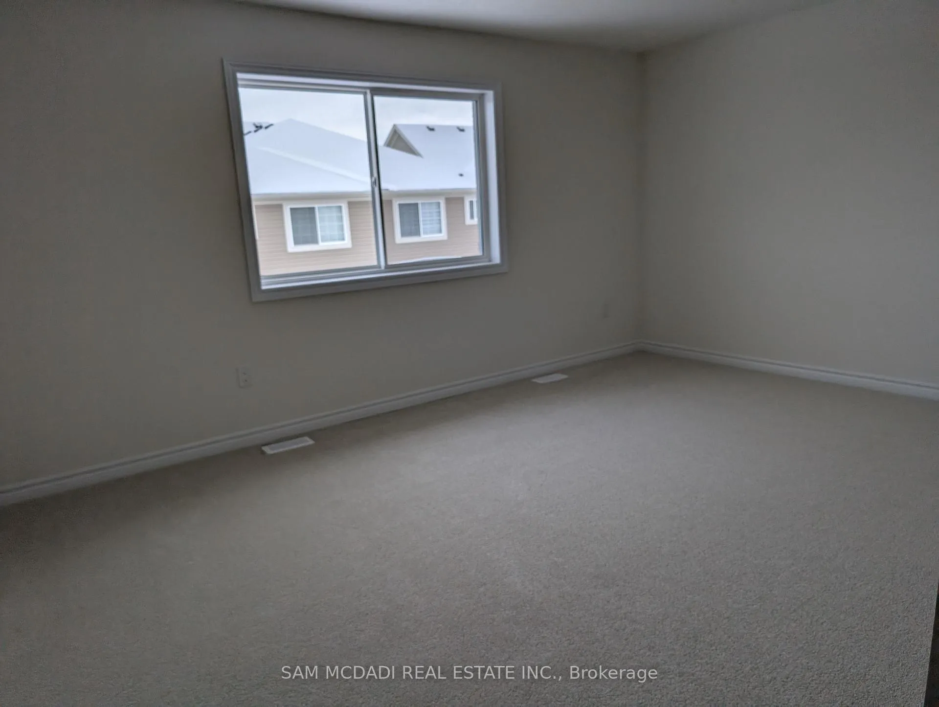 Photo 17 of 30 Hutchison Road NW, Guelph, Kortright East — HOMEH