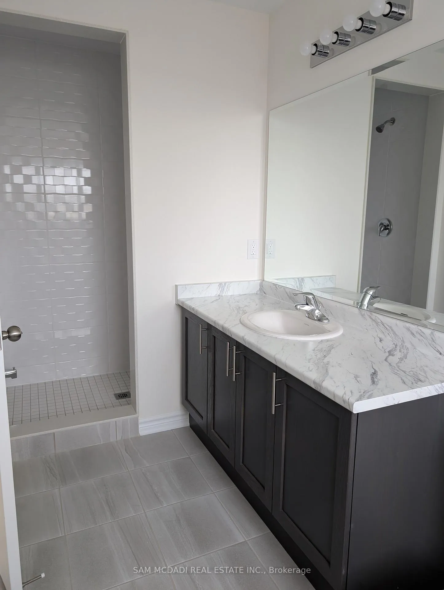 Photo 21 of 30 Hutchison Road NW, Guelph, Kortright East — HOMEH
