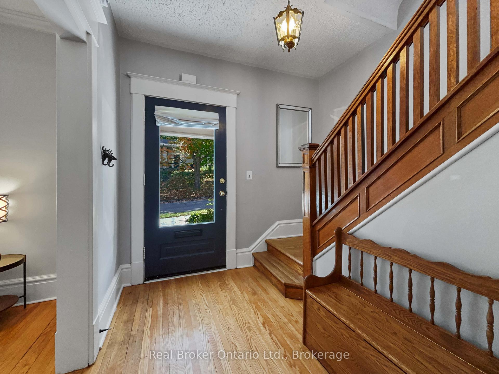 Photo 6 of 65 Forbes Avenue, Guelph, Dovercliffe Park/Old University — HOMEH