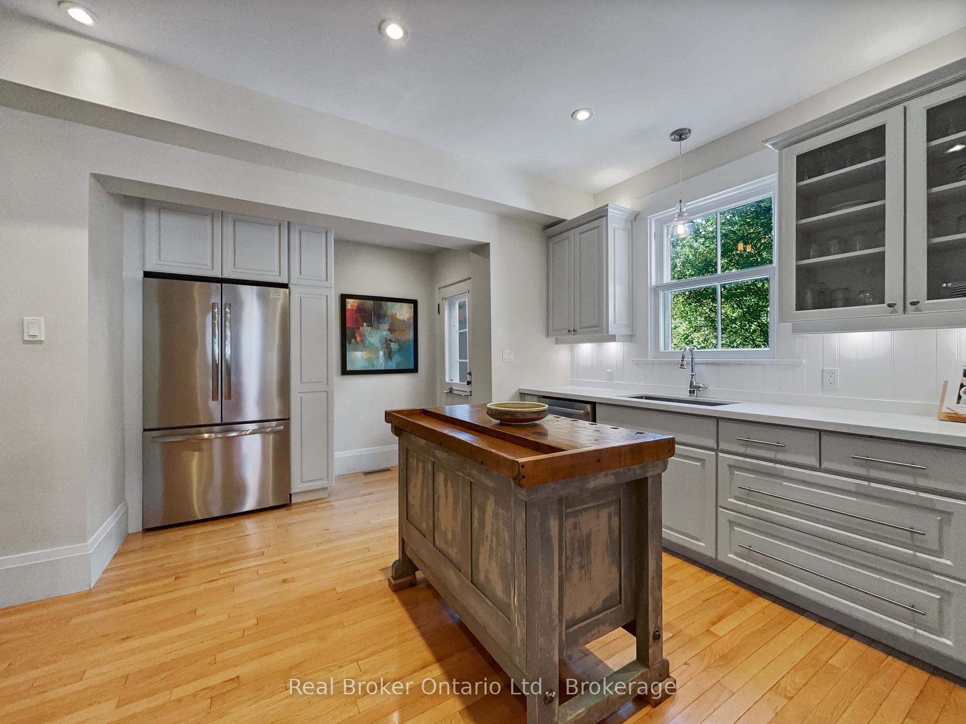 Photo 16 of 65 Forbes Avenue, Guelph, Dovercliffe Park/Old University — HOMEH