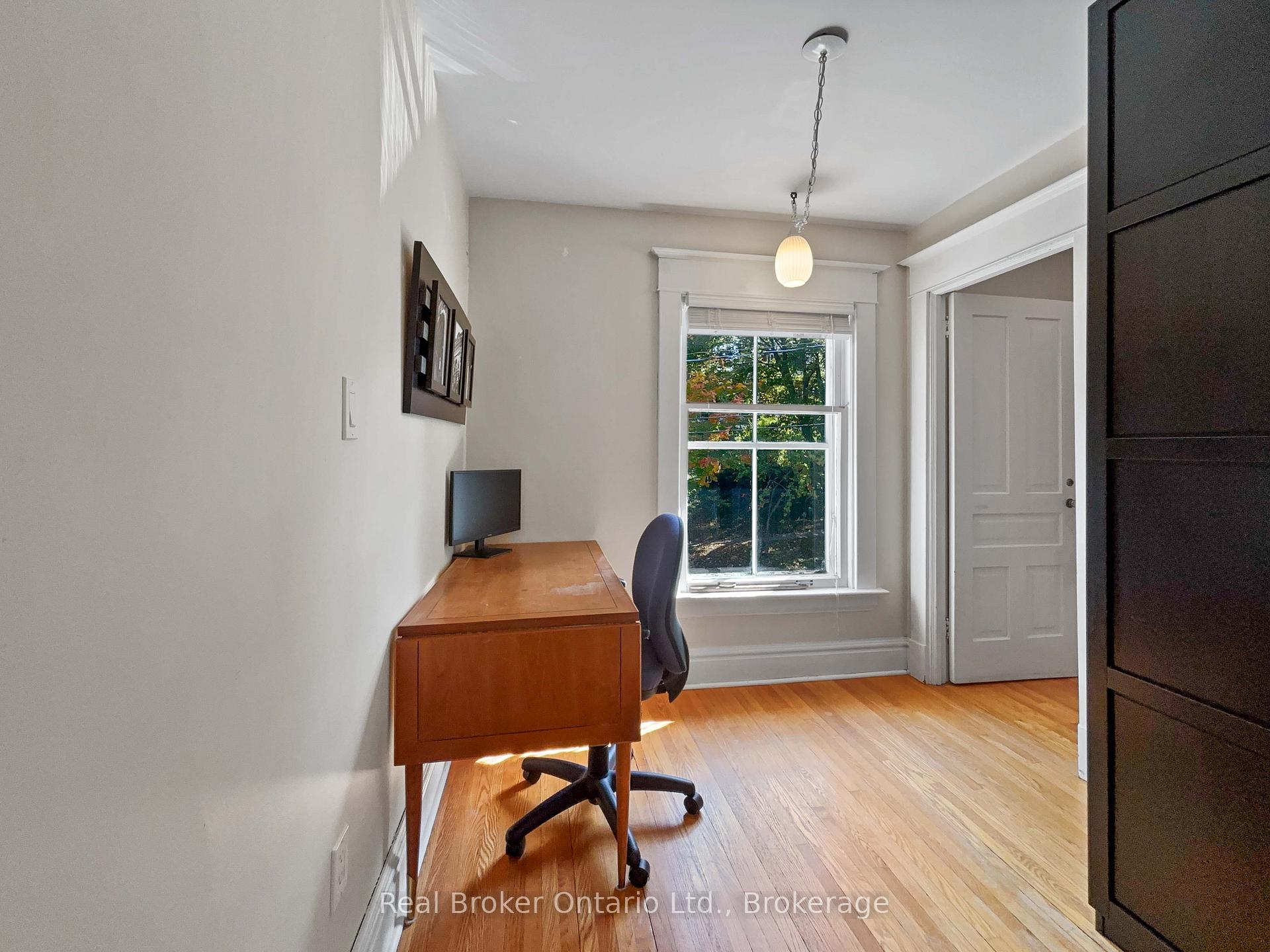 Photo 24 of 65 Forbes Avenue, Guelph, Dovercliffe Park/Old University — HOMEH