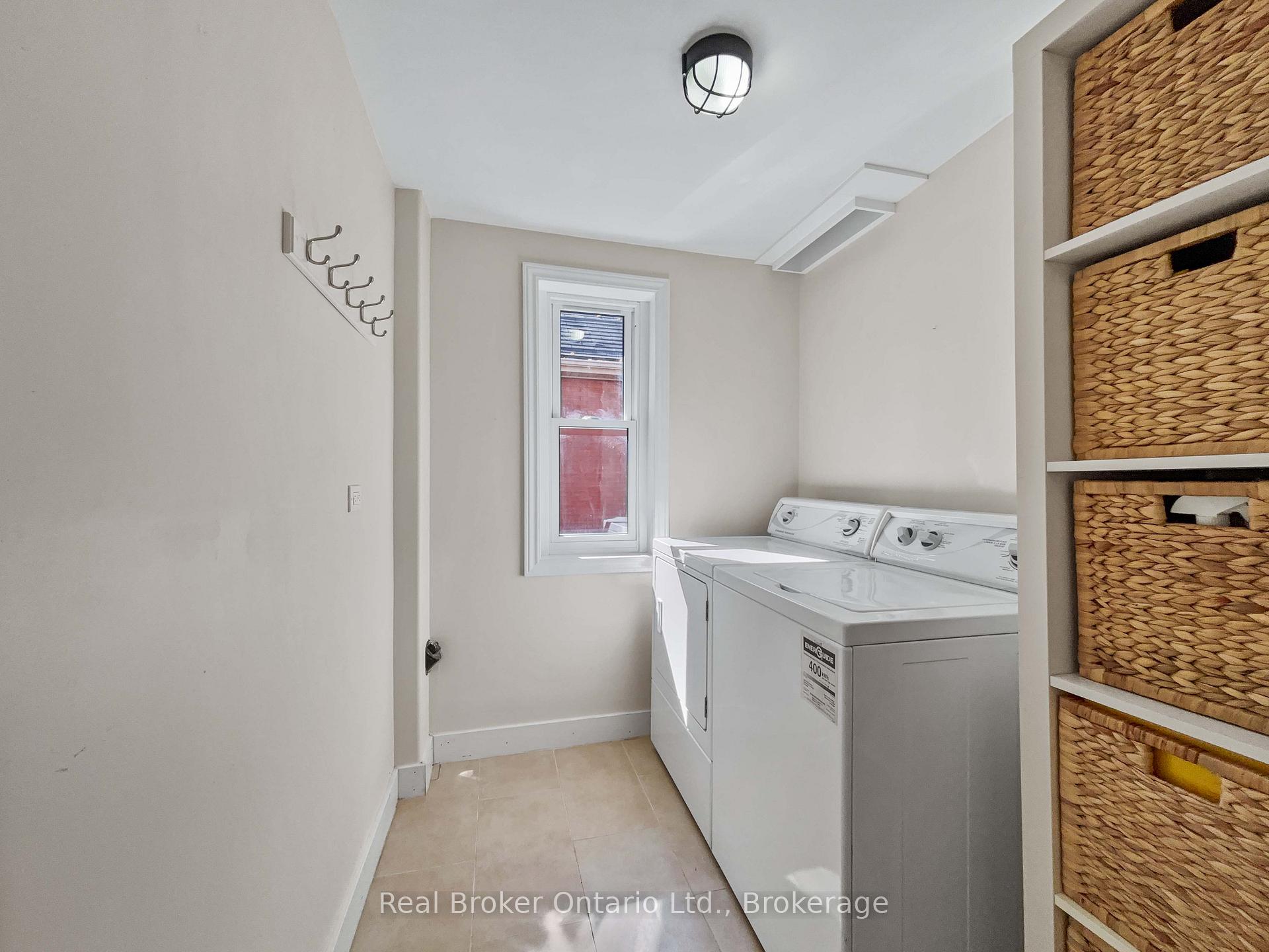 Photo 25 of 65 Forbes Avenue, Guelph, Dovercliffe Park/Old University — HOMEH