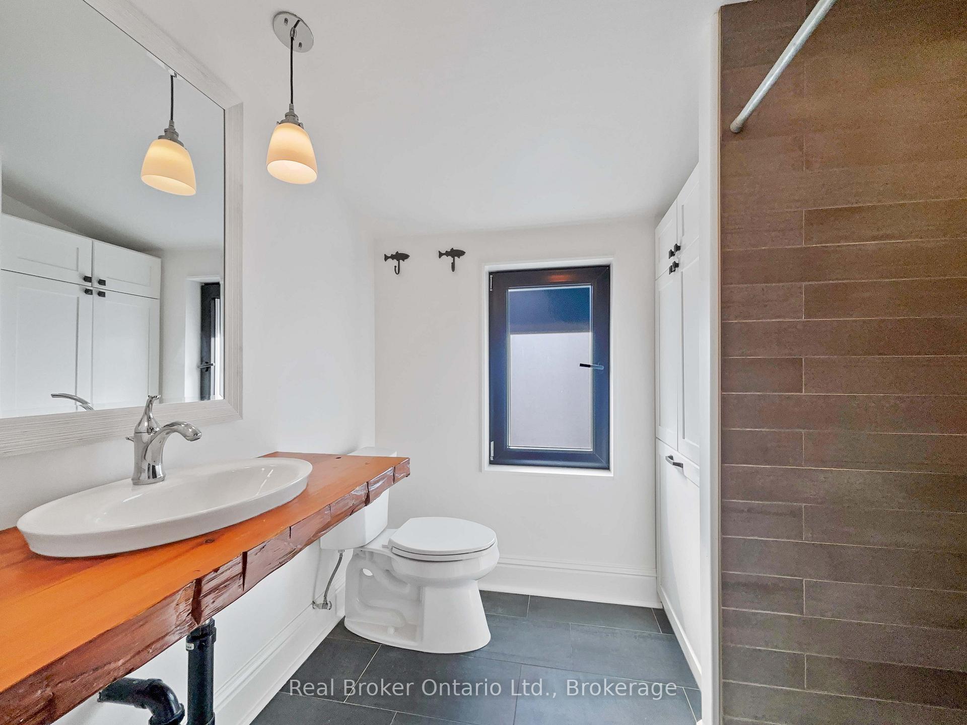 Photo 33 of 65 Forbes Avenue, Guelph, Dovercliffe Park/Old University — HOMEH