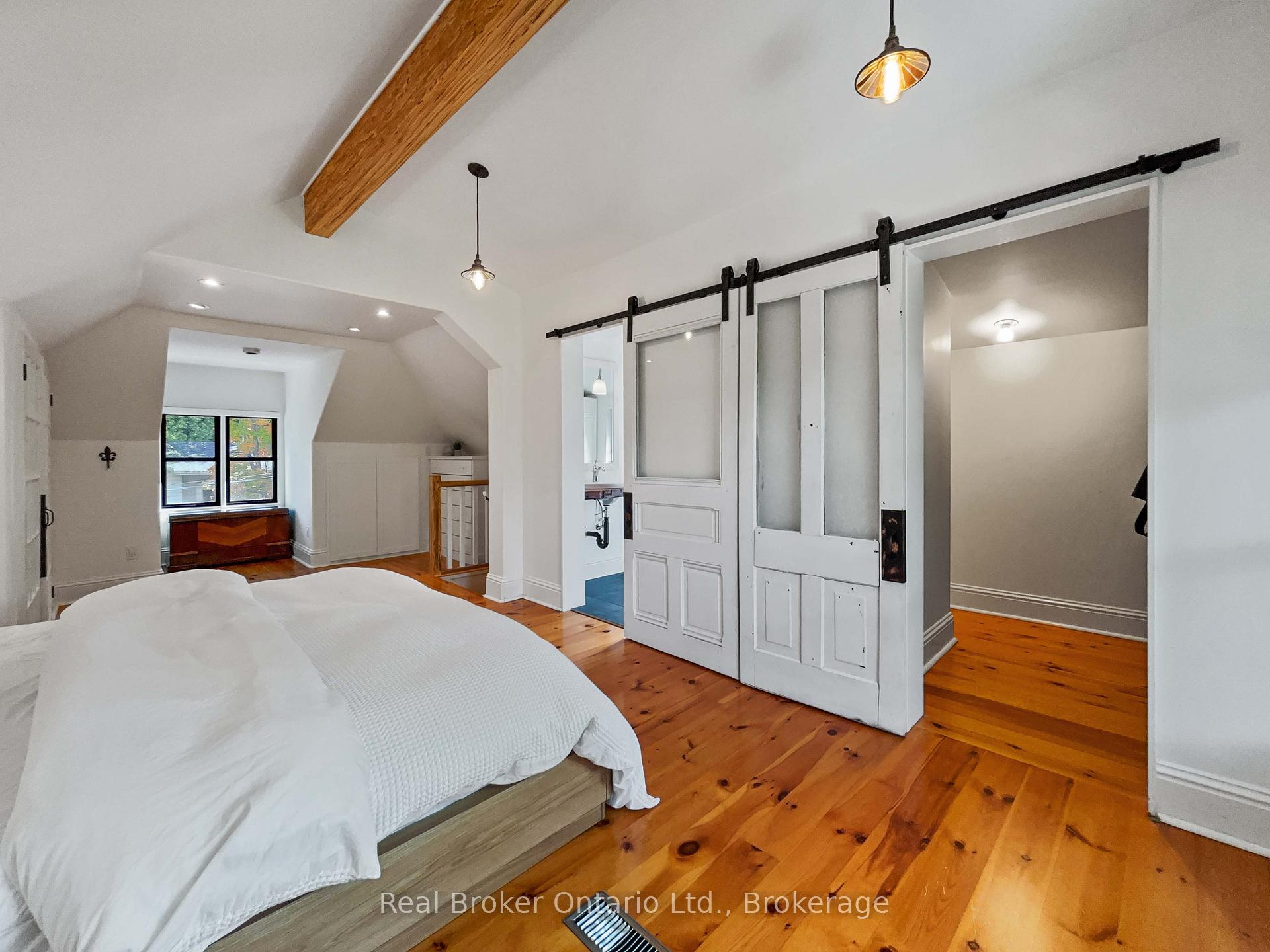 Photo 35 of 65 Forbes Avenue, Guelph, Dovercliffe Park/Old University — HOMEH