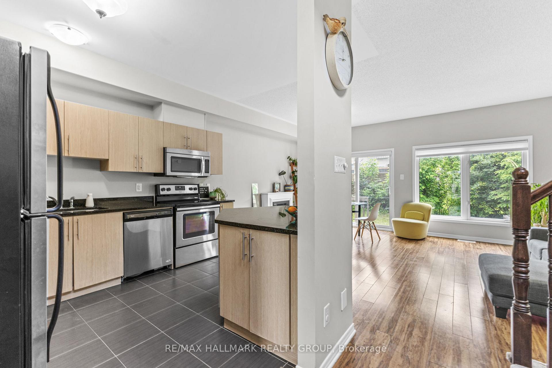 Photo 5 of 53 Dundalk Private, Ottawa, Barrhaven - Stonebridge — HOMEH