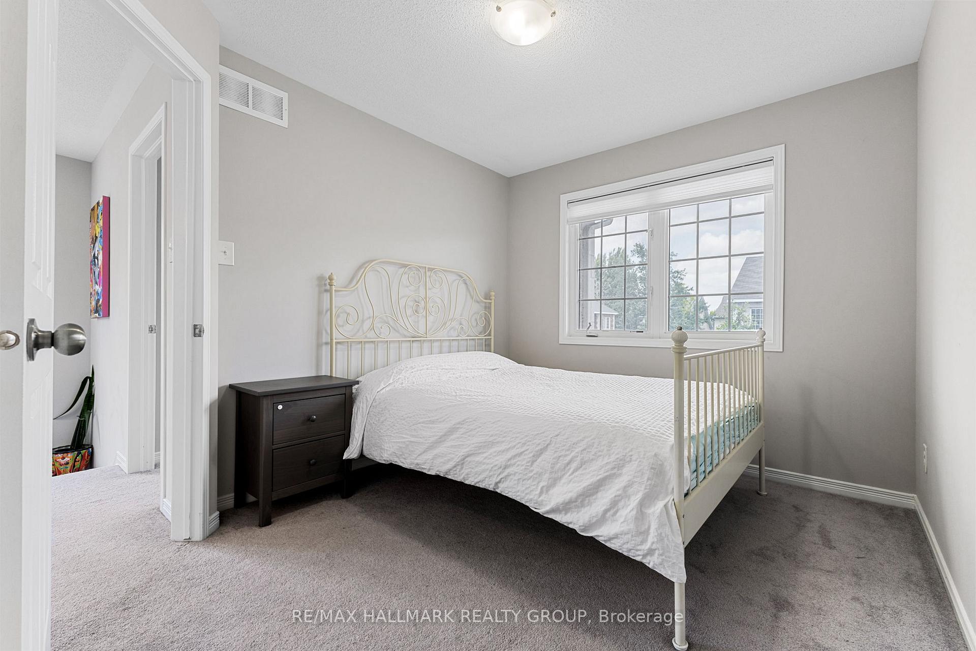 Photo 20 of 53 Dundalk Private, Ottawa, Barrhaven - Stonebridge — HOMEH