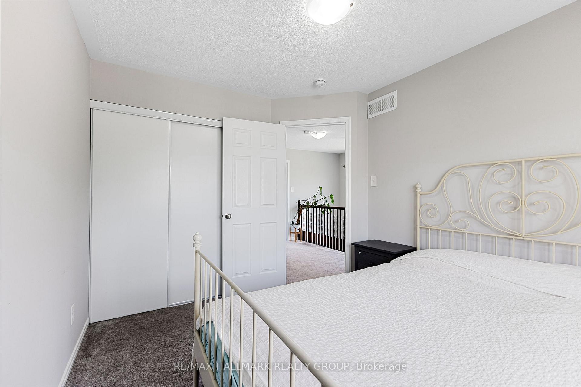 Photo 21 of 53 Dundalk Private, Ottawa, Barrhaven - Stonebridge — HOMEH
