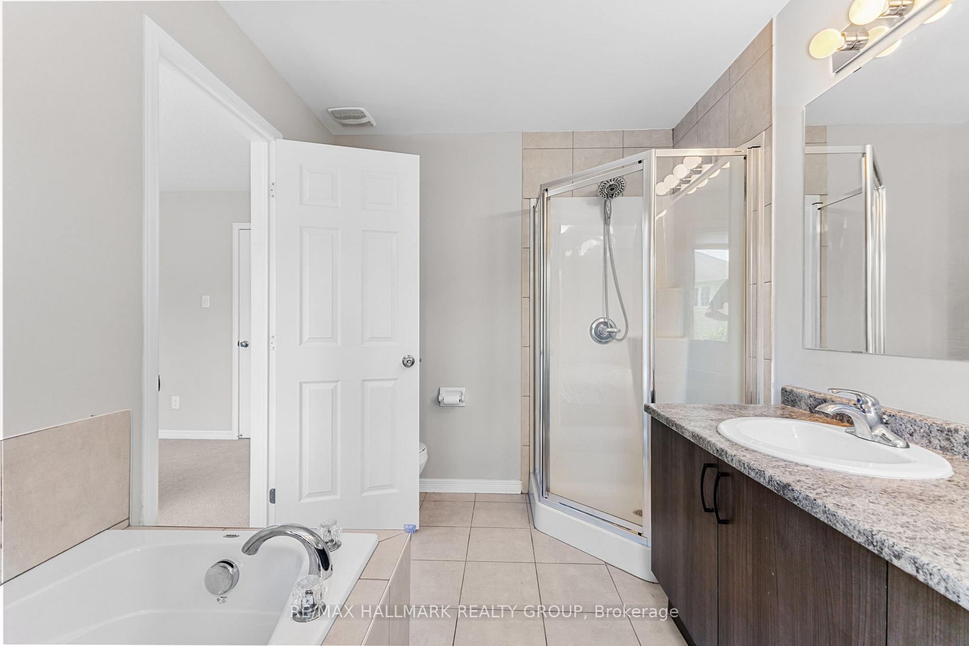 Photo 27 of 53 Dundalk Private, Ottawa, Barrhaven - Stonebridge — HOMEH
