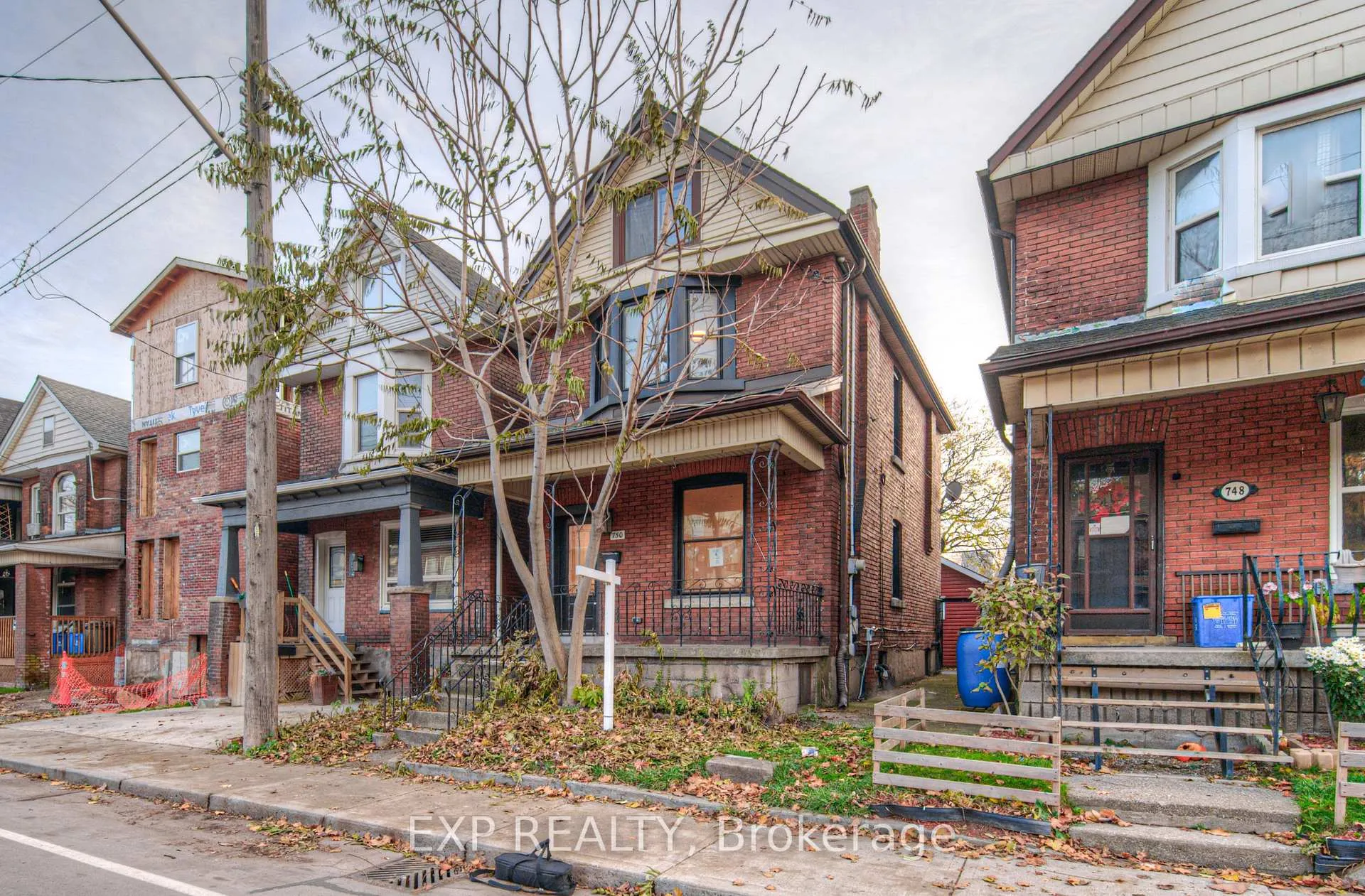 Photo 4 of 750 Cannon Street E, Hamilton, Stipley — HOMEH