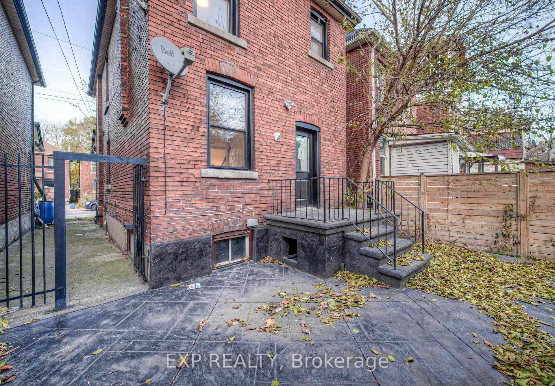 Photo 62 of 750 Cannon Street E, Hamilton, Stipley — HOMEH