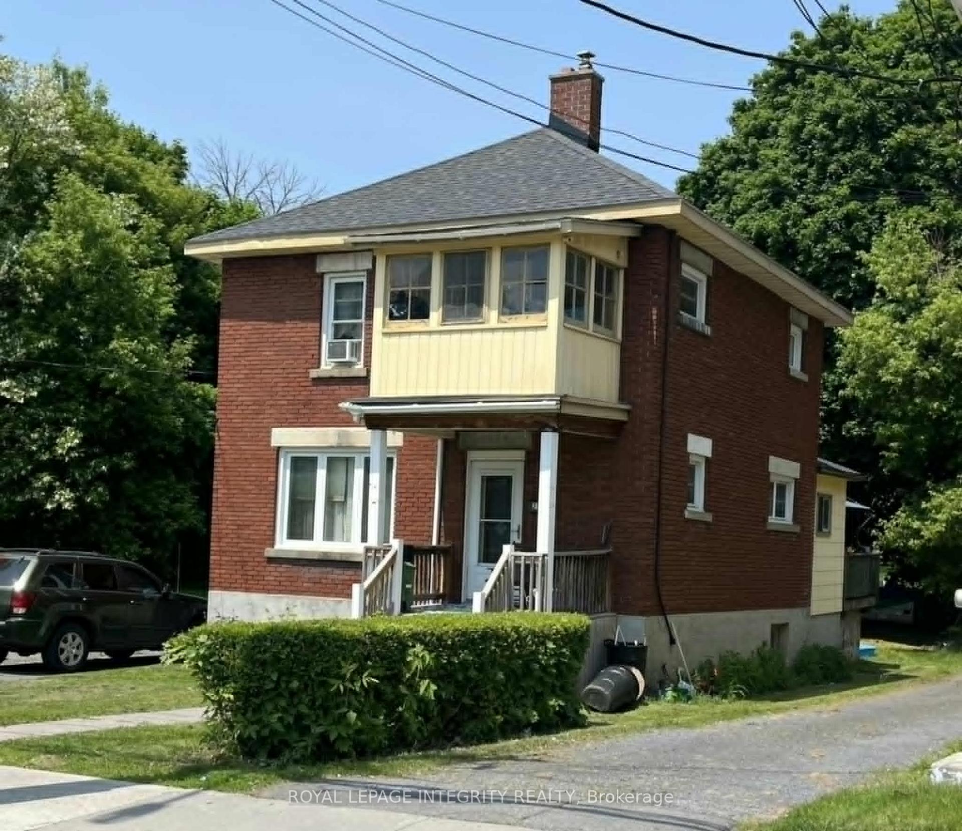Front of 217 First St E Street