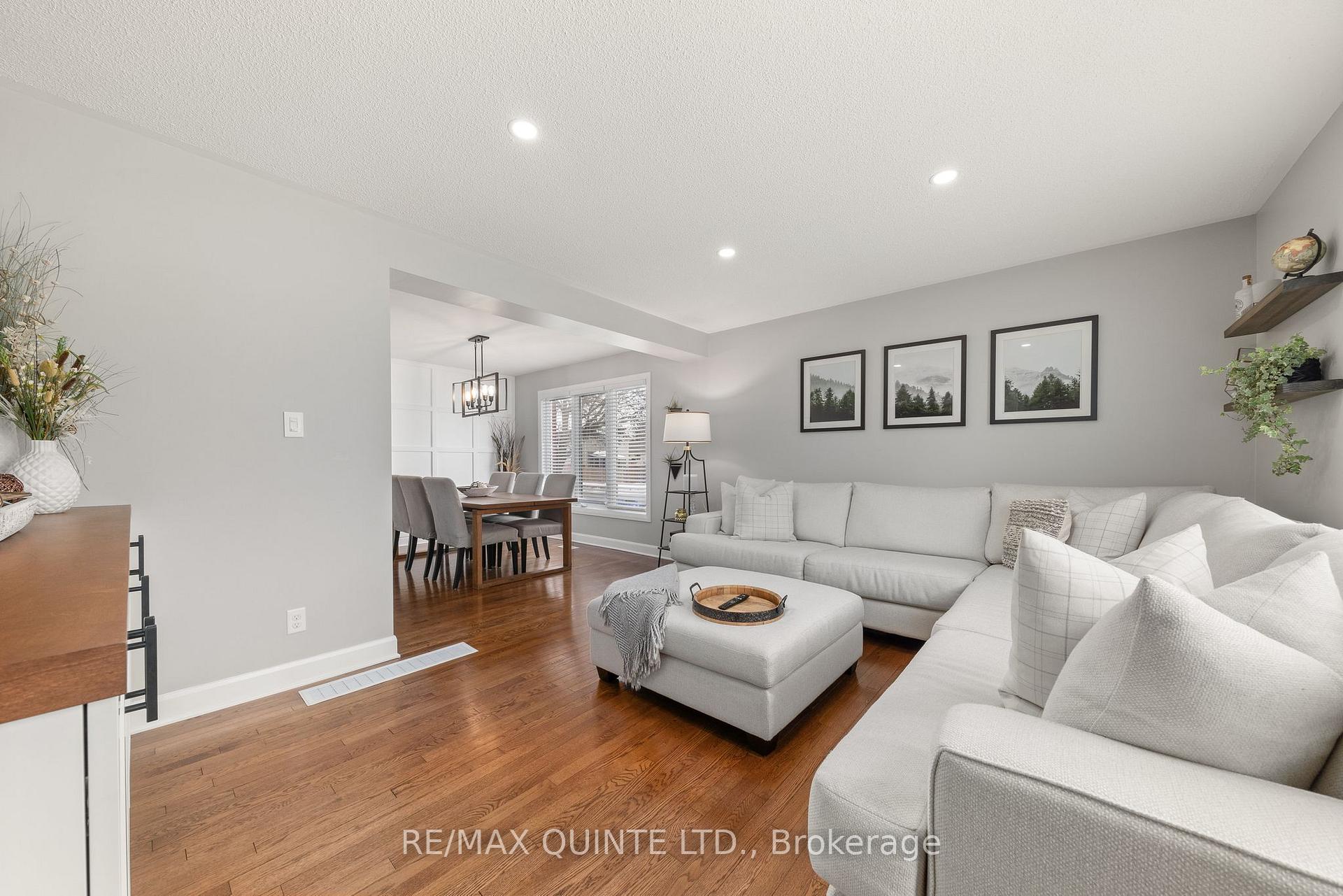 Photo 7 of 49 Springbrook Crescent, Belleville, Belleville Ward — HOMEH