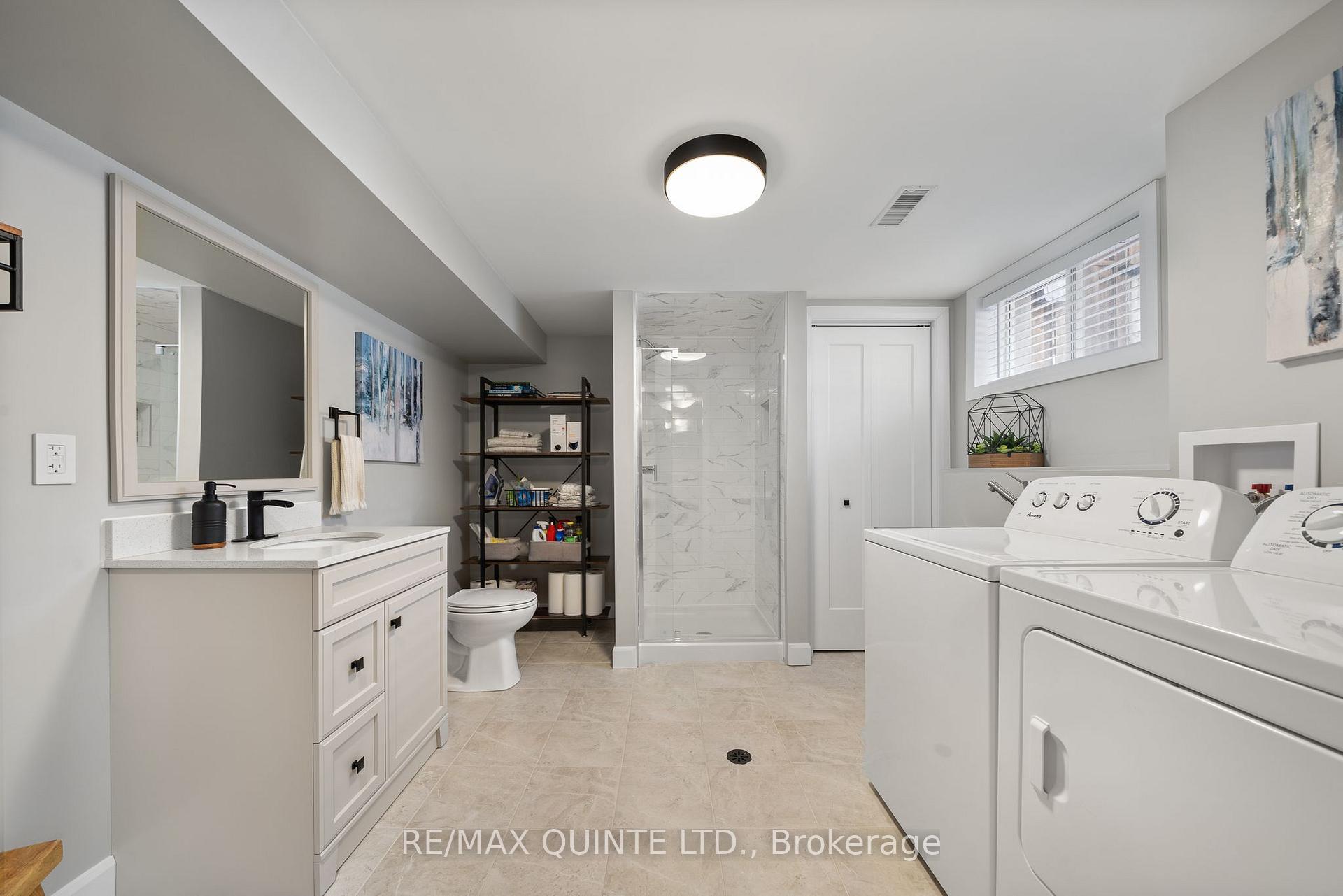Photo 34 of 49 Springbrook Crescent, Belleville, Belleville Ward — HOMEH