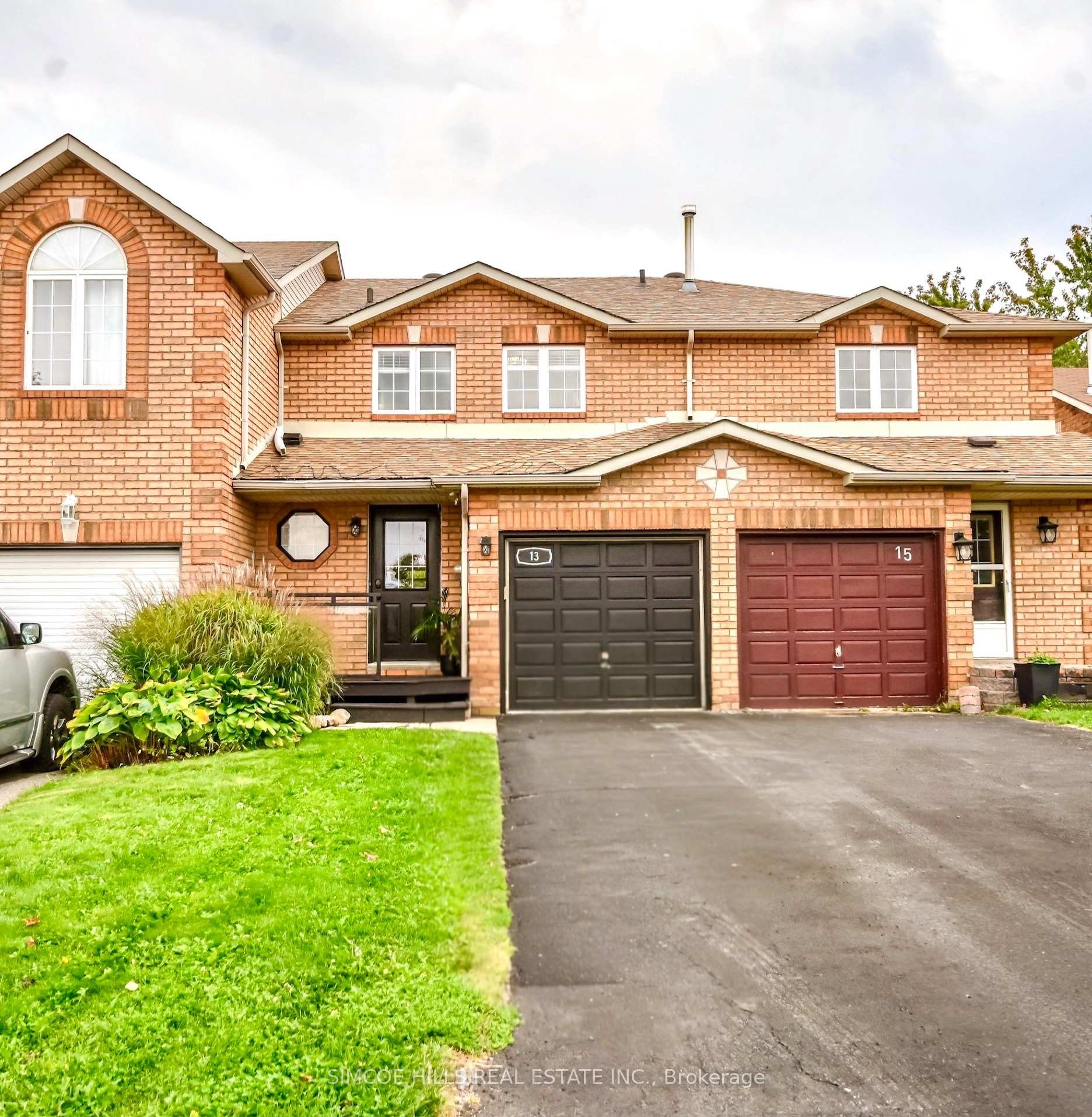 Photo 1 of 13 Seymour Crescent, Barrie, Holly — HOMEH