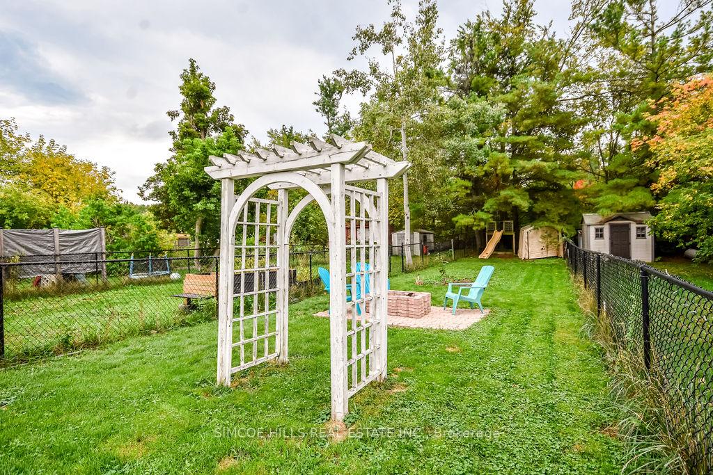Photo 29 of 13 Seymour Crescent, Barrie, Holly — HOMEH