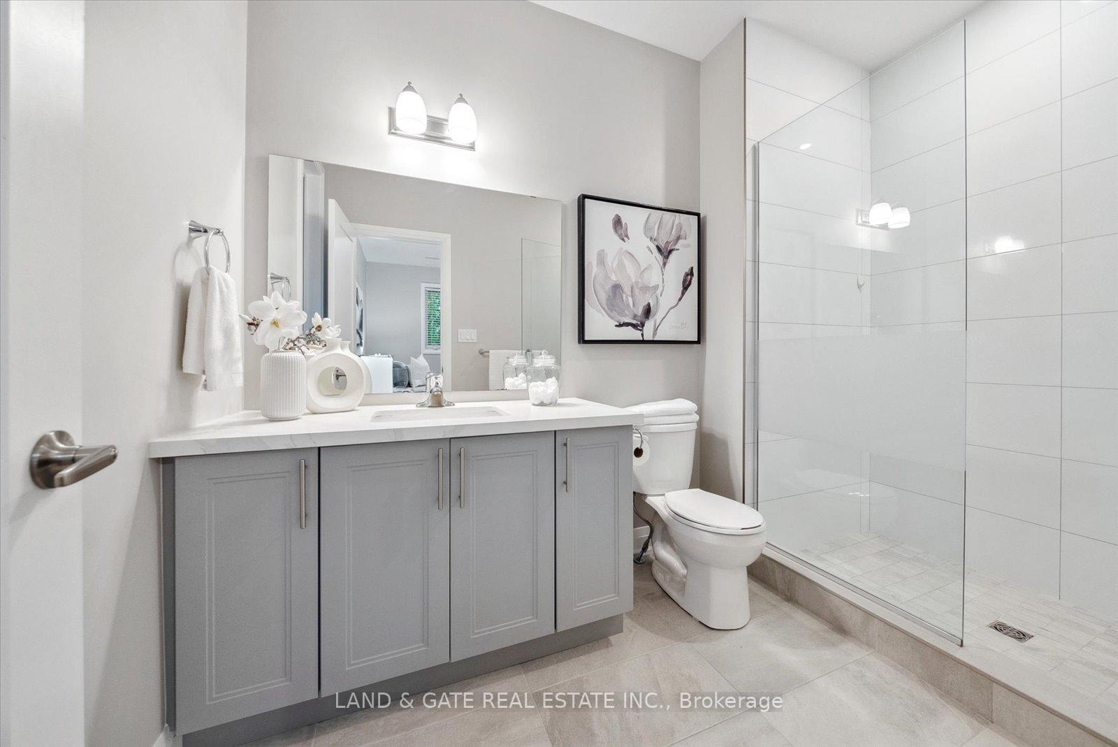 Photo 17 of 68 Lambs Lane, Clarington, Bowmanville — HOMEH