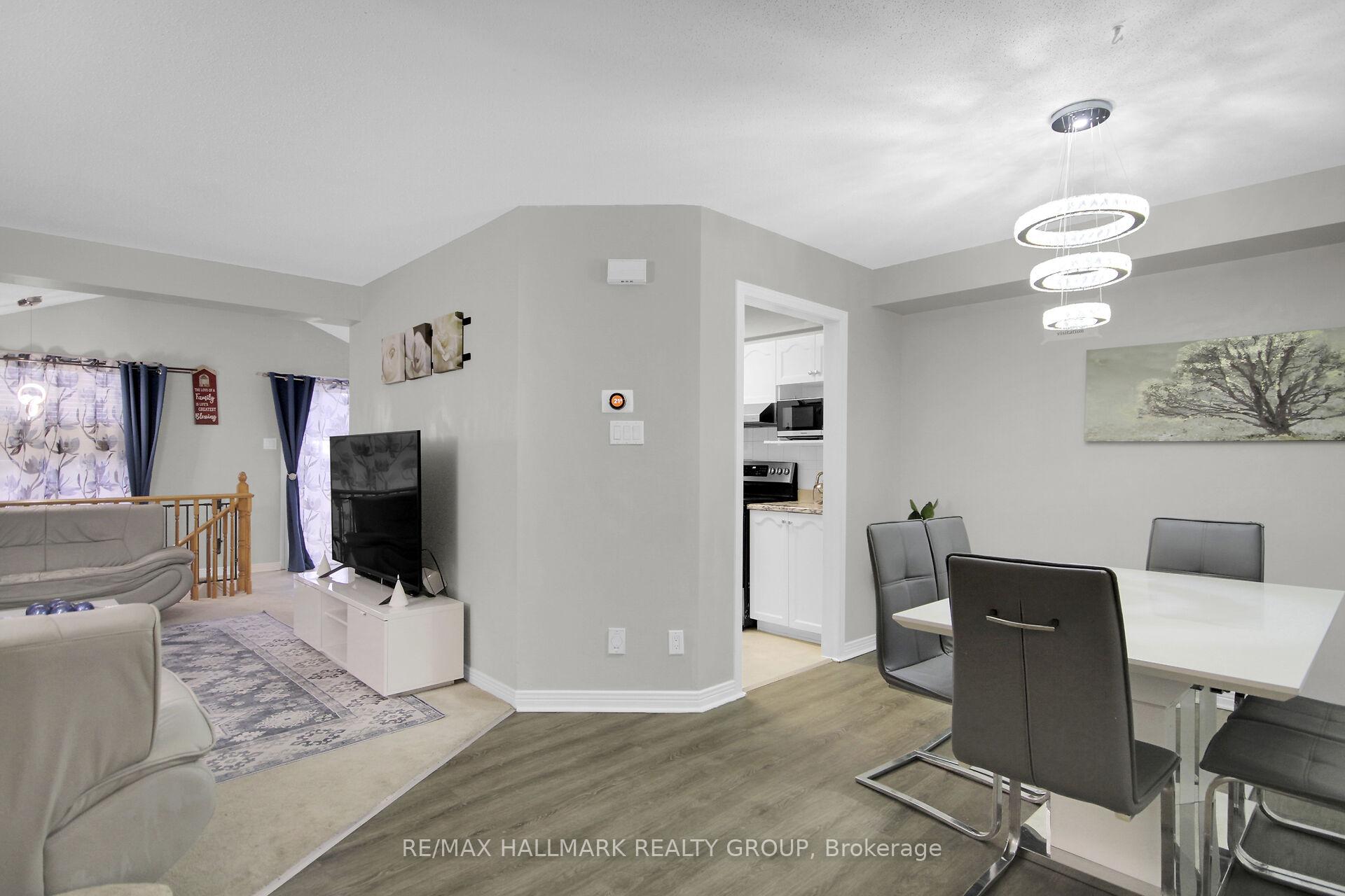 Photo 6 of 4320 Owl Valley Drive, Ottawa, Riverside South/Gloucester Glen — HOMEH
