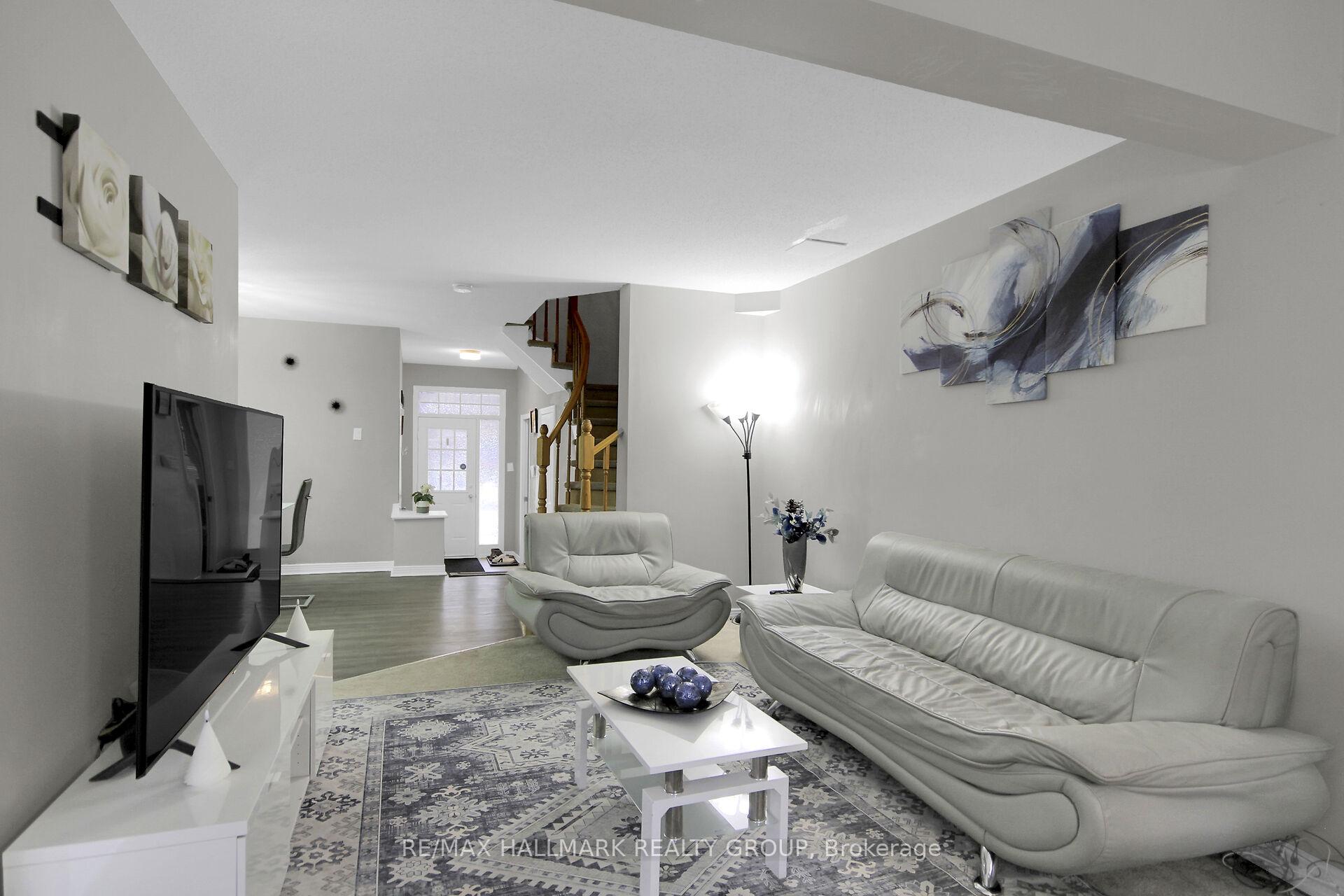Photo 8 of 4320 Owl Valley Drive, Ottawa, Riverside South/Gloucester Glen — HOMEH