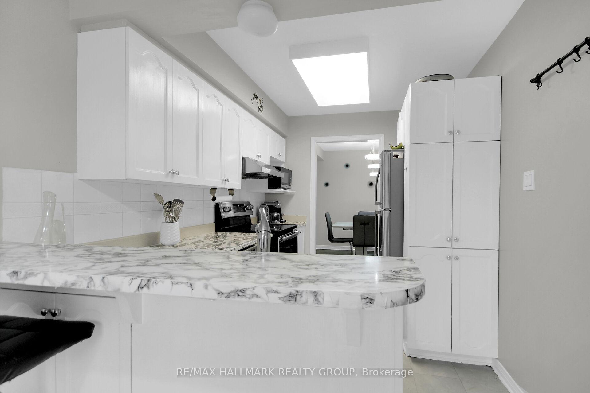 Photo 11 of 4320 Owl Valley Drive, Ottawa, Riverside South/Gloucester Glen — HOMEH