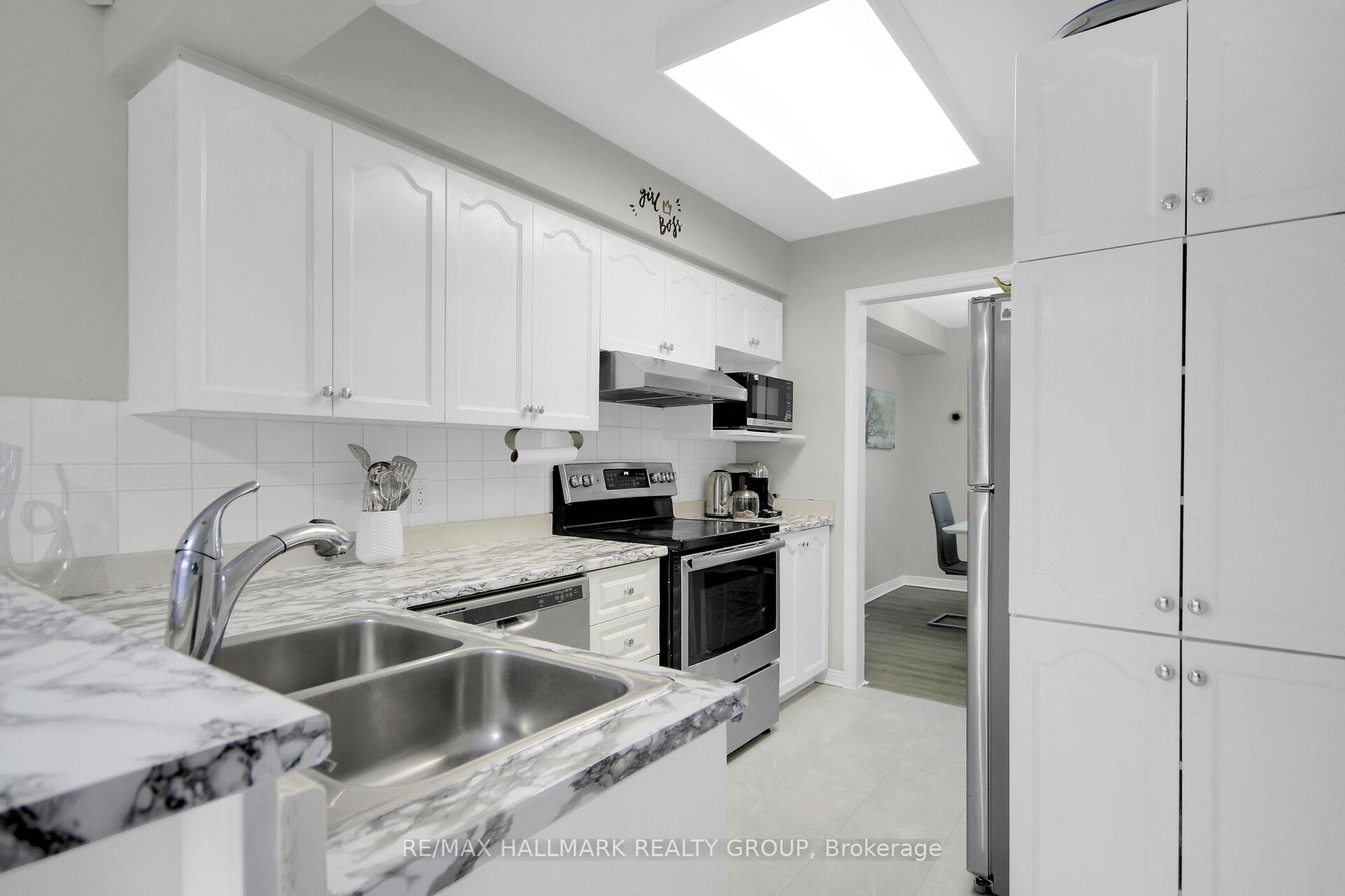Photo 12 of 4320 Owl Valley Drive, Ottawa, Riverside South/Gloucester Glen — HOMEH