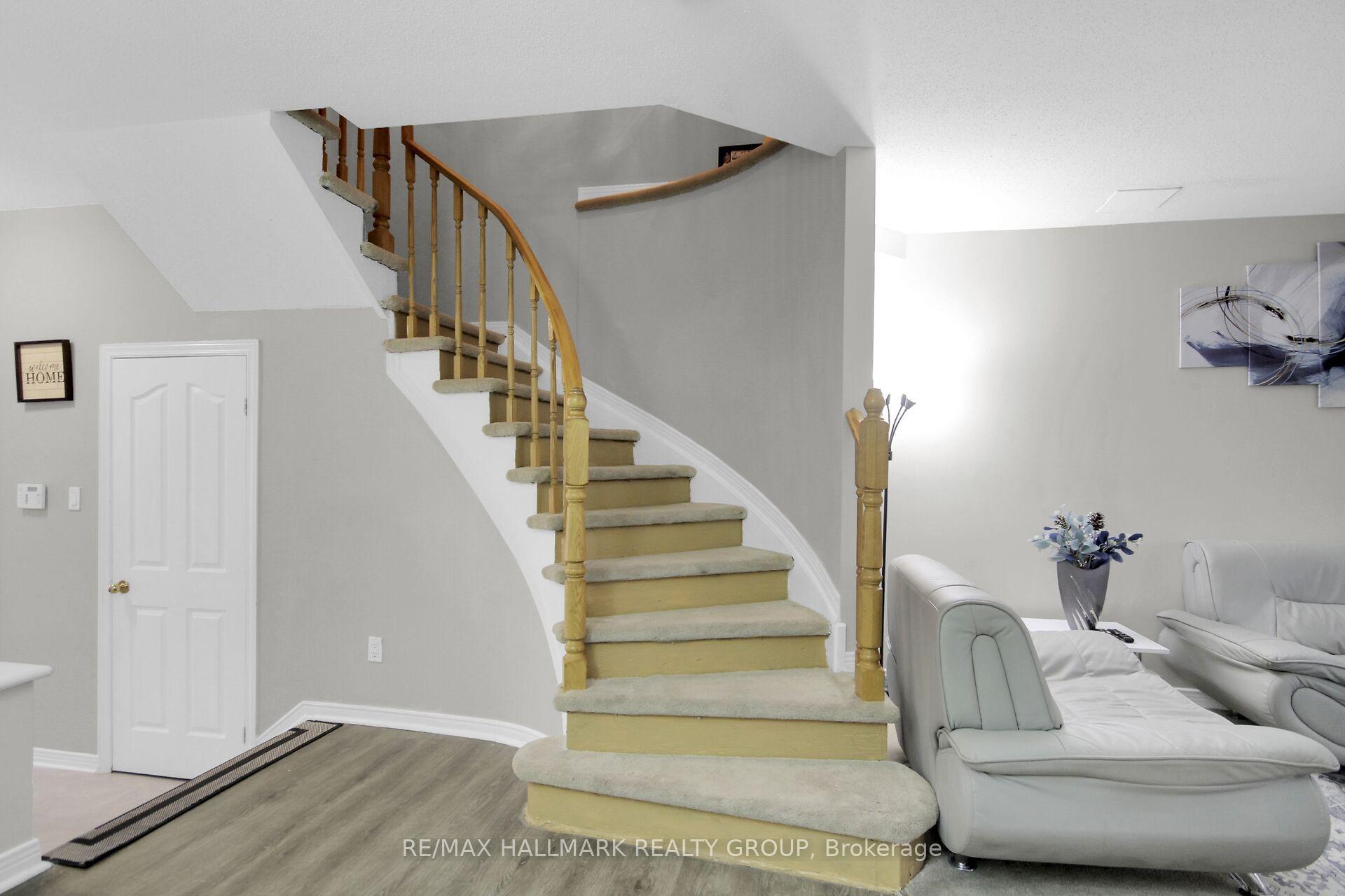 Photo 18 of 4320 Owl Valley Drive, Ottawa, Riverside South/Gloucester Glen — HOMEH