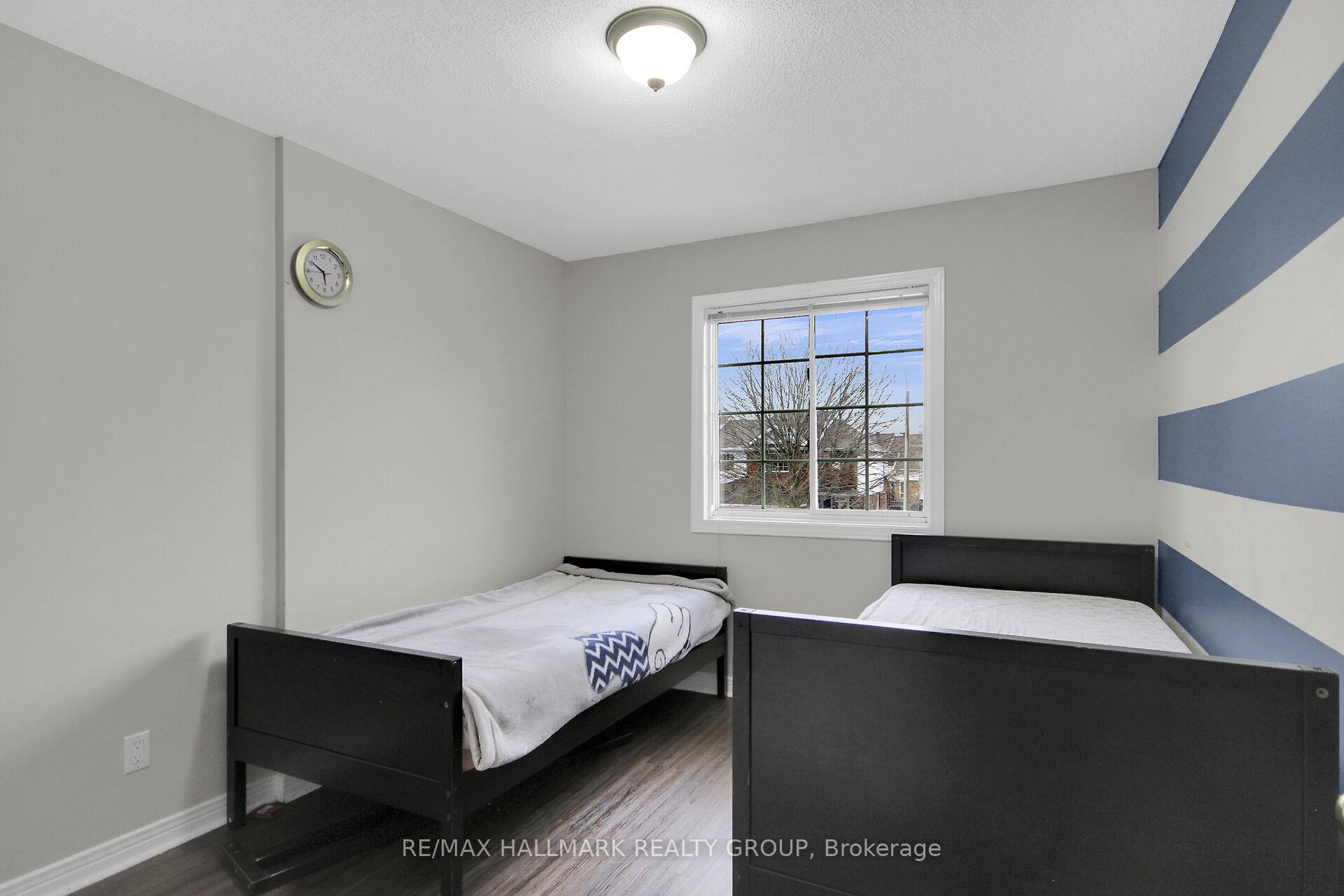 Photo 24 of 4320 Owl Valley Drive, Ottawa, Riverside South/Gloucester Glen — HOMEH