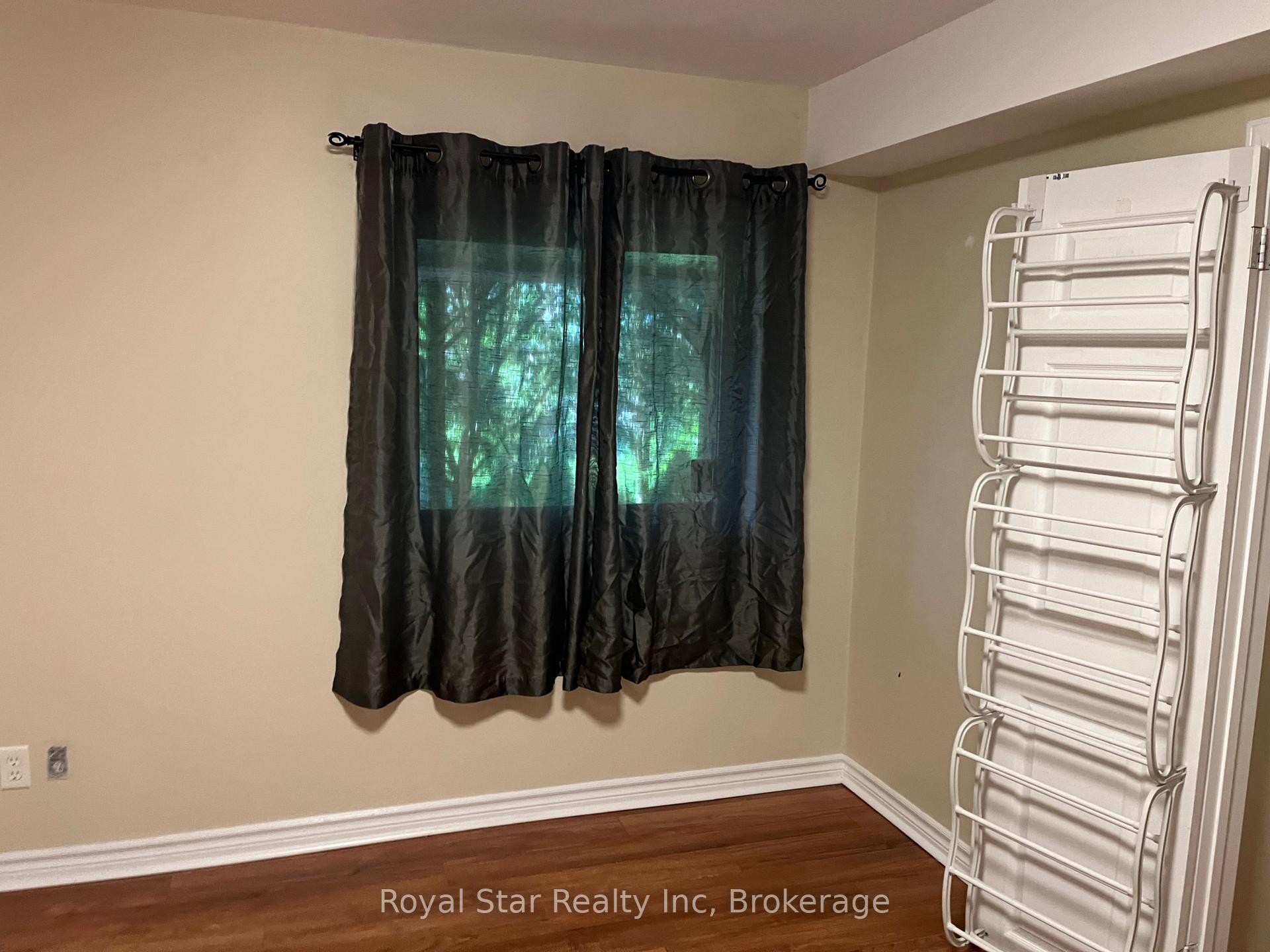 Photo 2 of Unit Basement Apartment, 187 Clair Road, Guelph, Clairfields/Hanlon Business Park — HOMEH