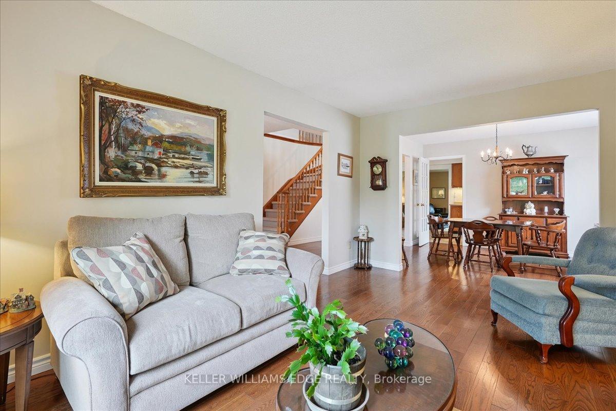 Photo 9 of 477 Deerhurst Drive, Burlington, Appleby — HOMEH