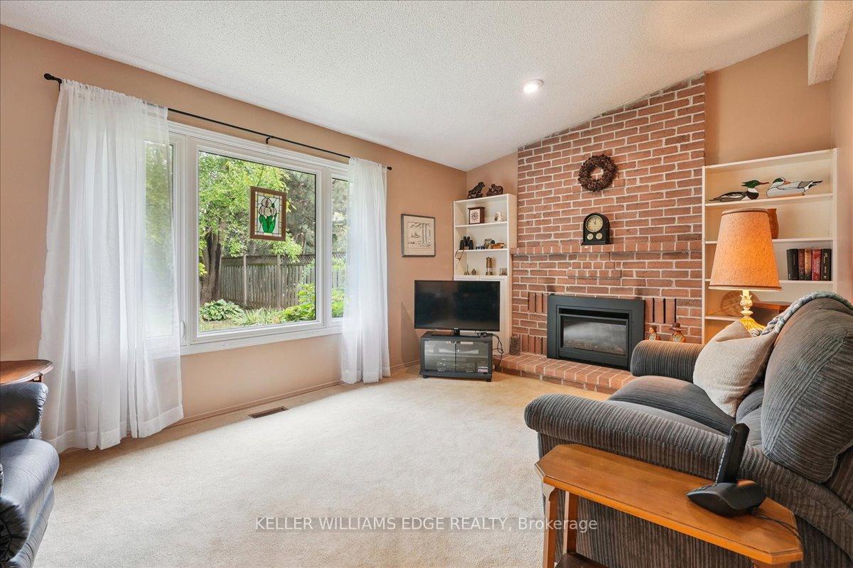 Photo 17 of 477 Deerhurst Drive, Burlington, Appleby — HOMEH