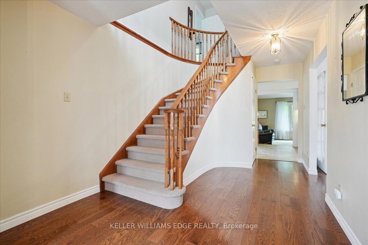 Photo 22 of 477 Deerhurst Drive, Burlington, Appleby — HOMEH