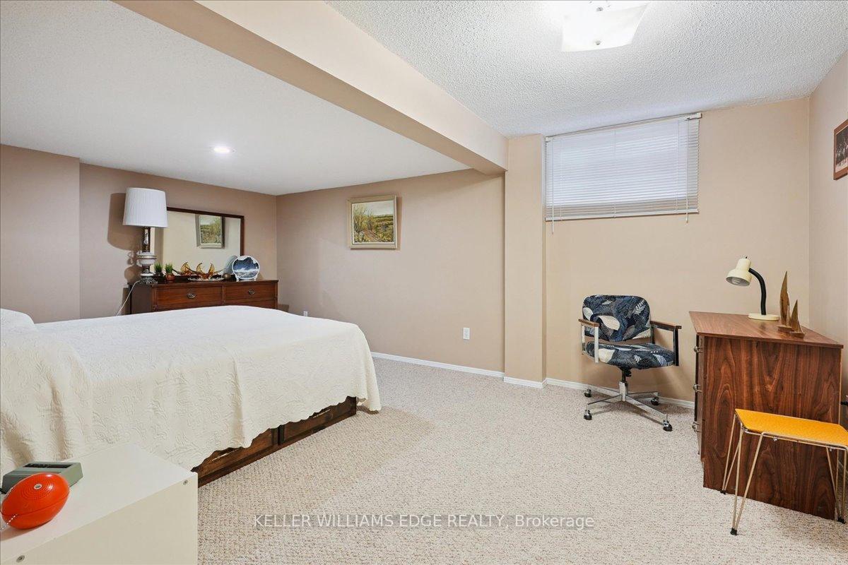 Photo 33 of 477 Deerhurst Drive, Burlington, Appleby — HOMEH