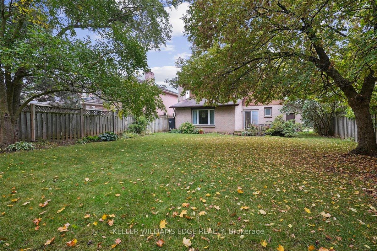 Photo 37 of 477 Deerhurst Drive, Burlington, Appleby — HOMEH
