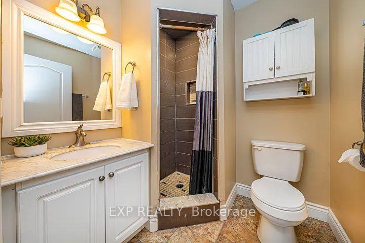 Photo 15 of 58 Sandra Drive, Georgina, Sutton & Jackson's Point — HOMEH