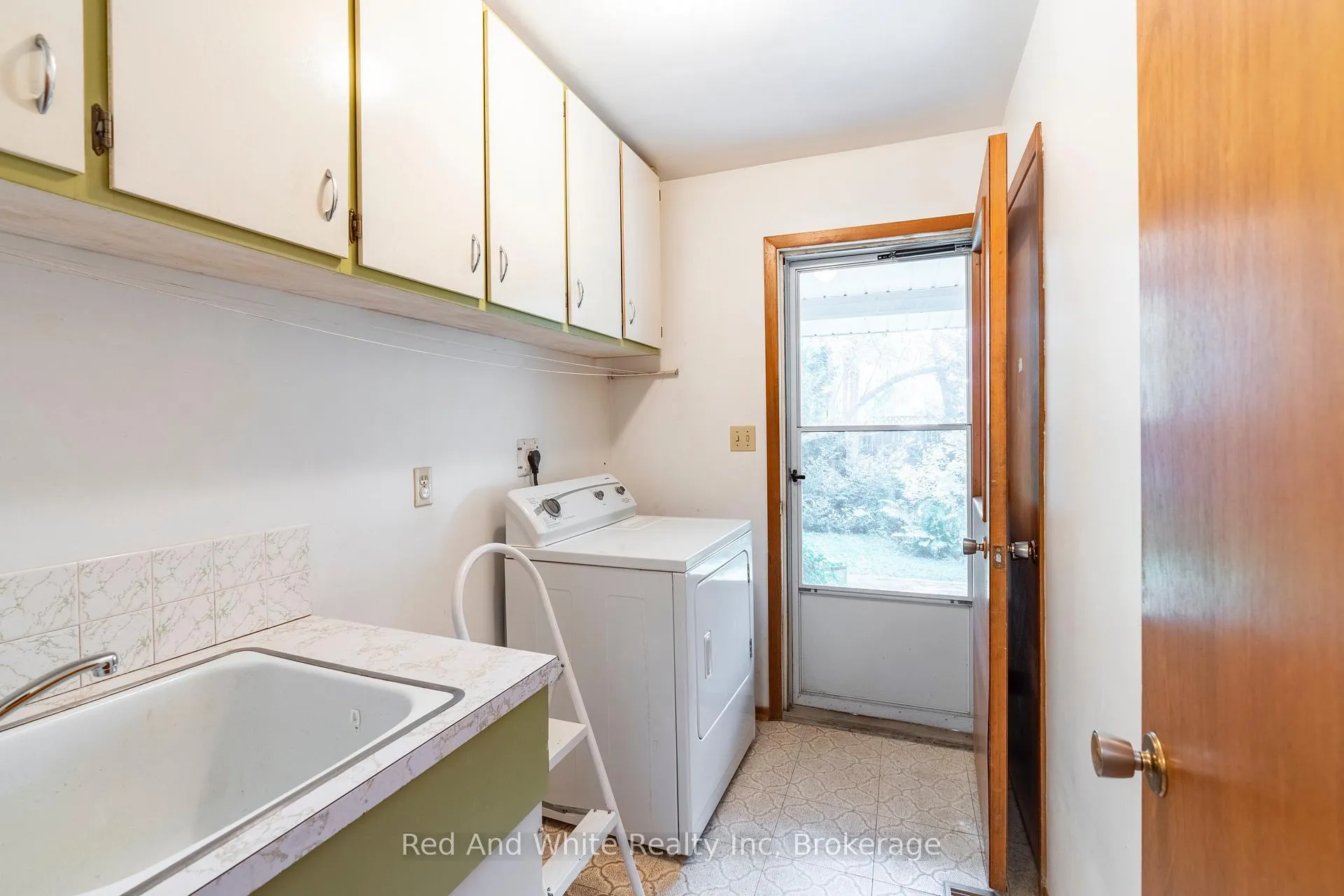 Photo 42 of 346 Jerseyville Road W, Hamilton, Ancaster — HOMEH