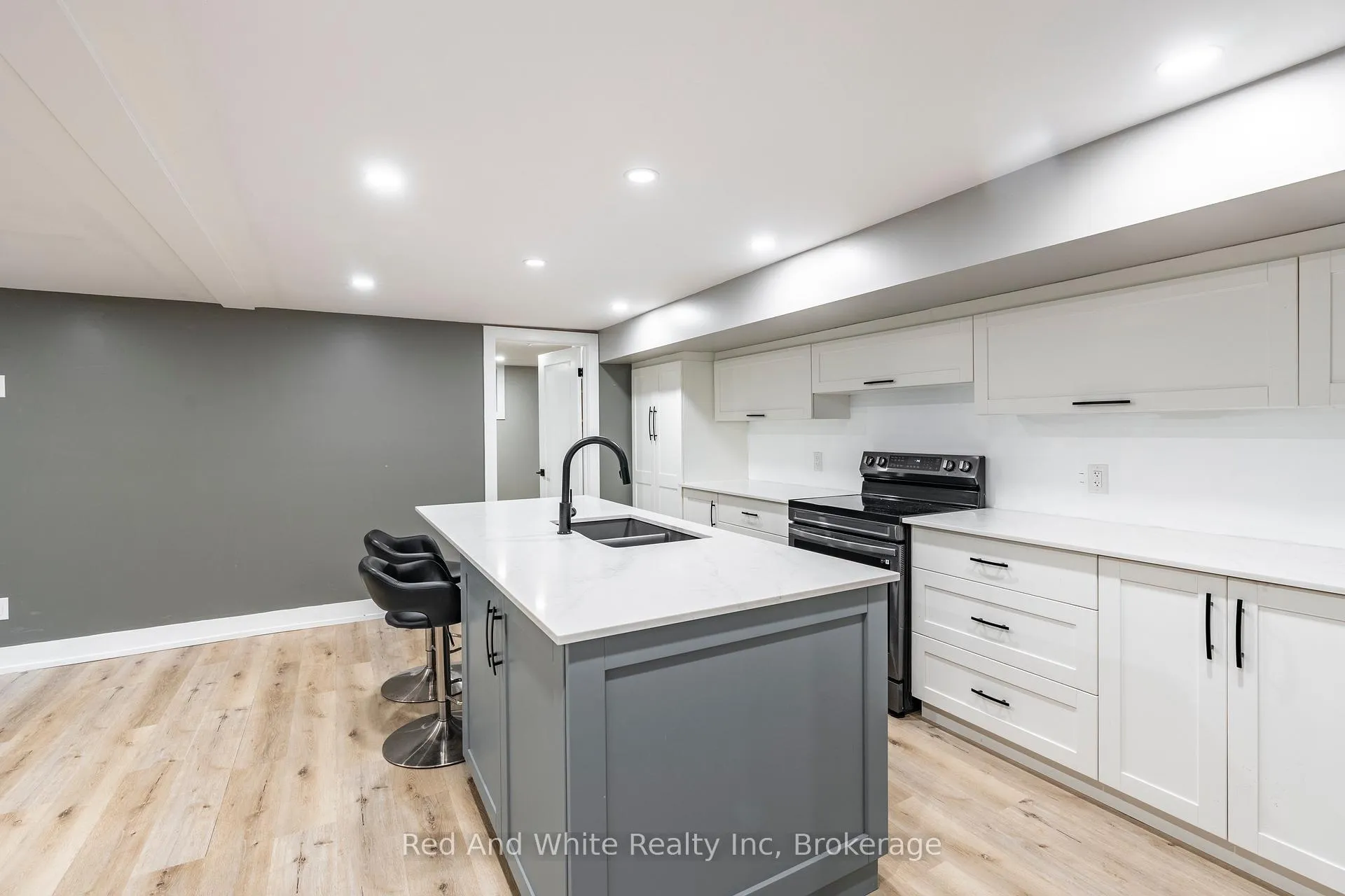 Photo 69 of 346 Jerseyville Road W, Hamilton, Ancaster — HOMEH