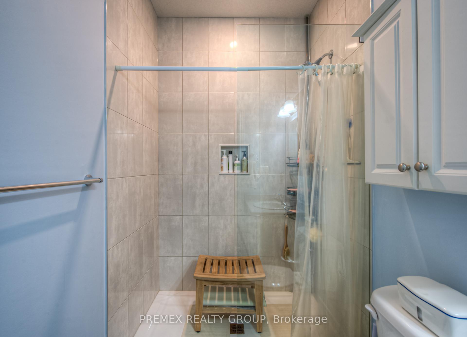 Photo 14 of 94 Arlington Parkway, Brant, Paris — HOMEH