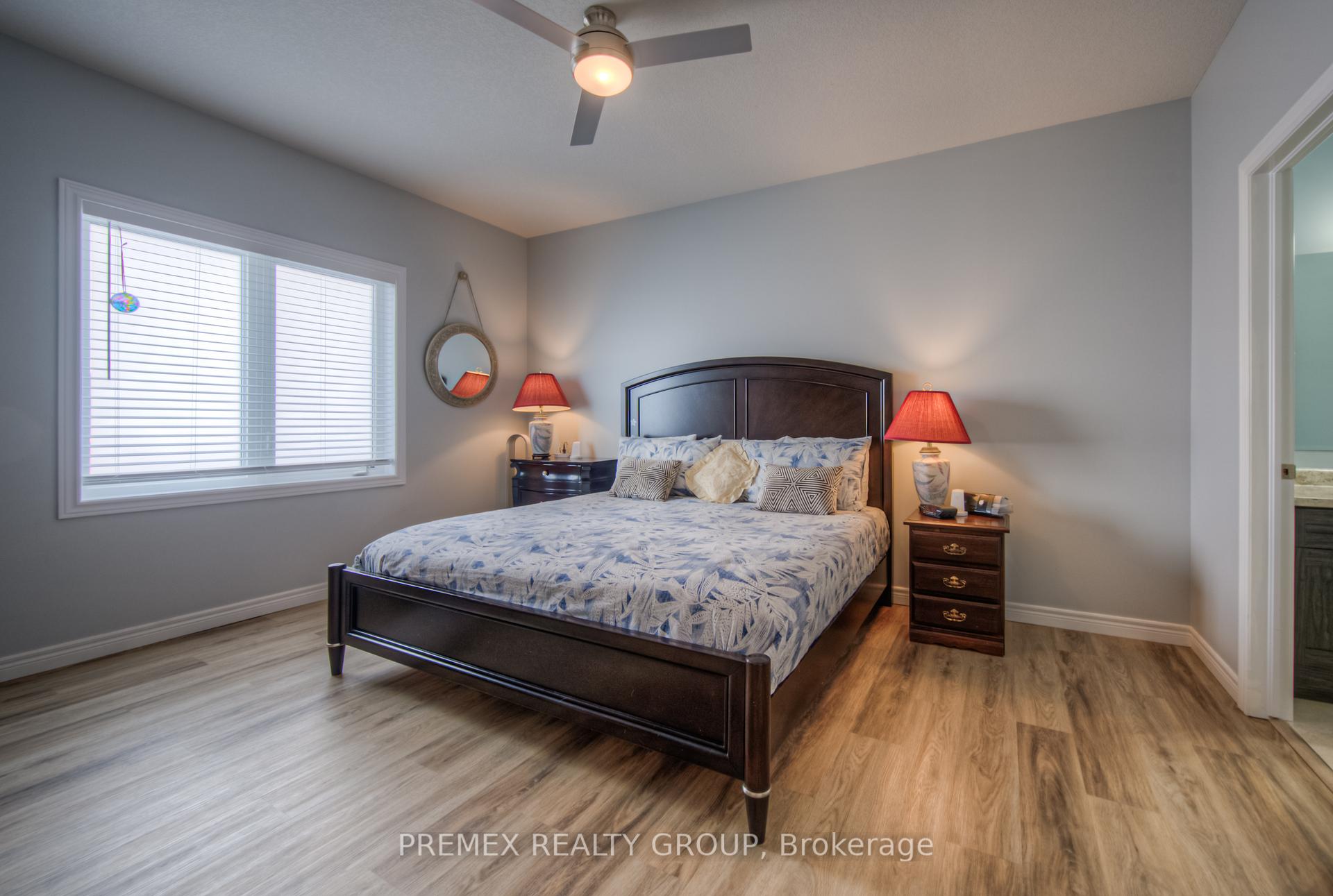 Photo 15 of 94 Arlington Parkway, Brant, Paris — HOMEH