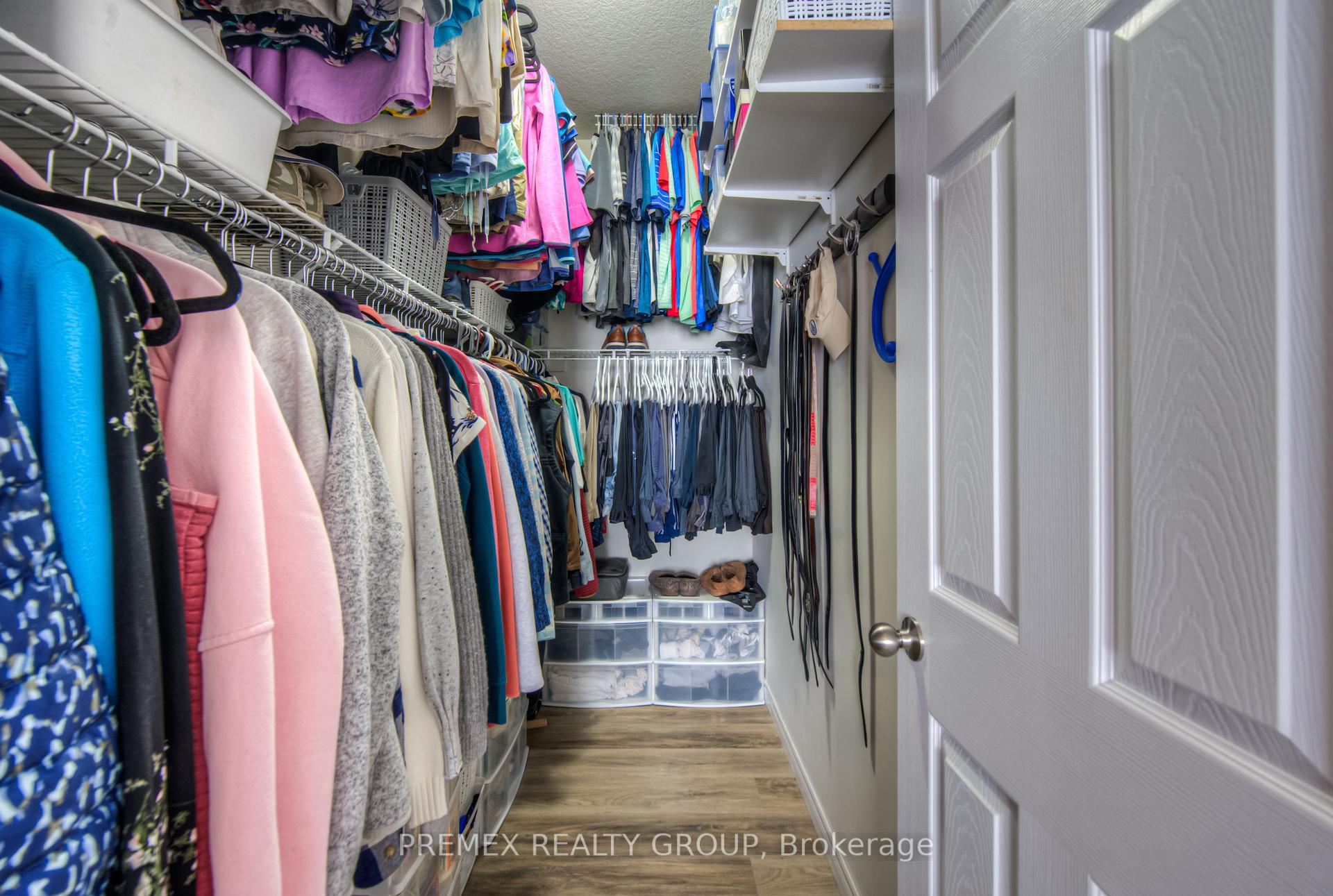 Photo 18 of 94 Arlington Parkway, Brant, Paris — HOMEH