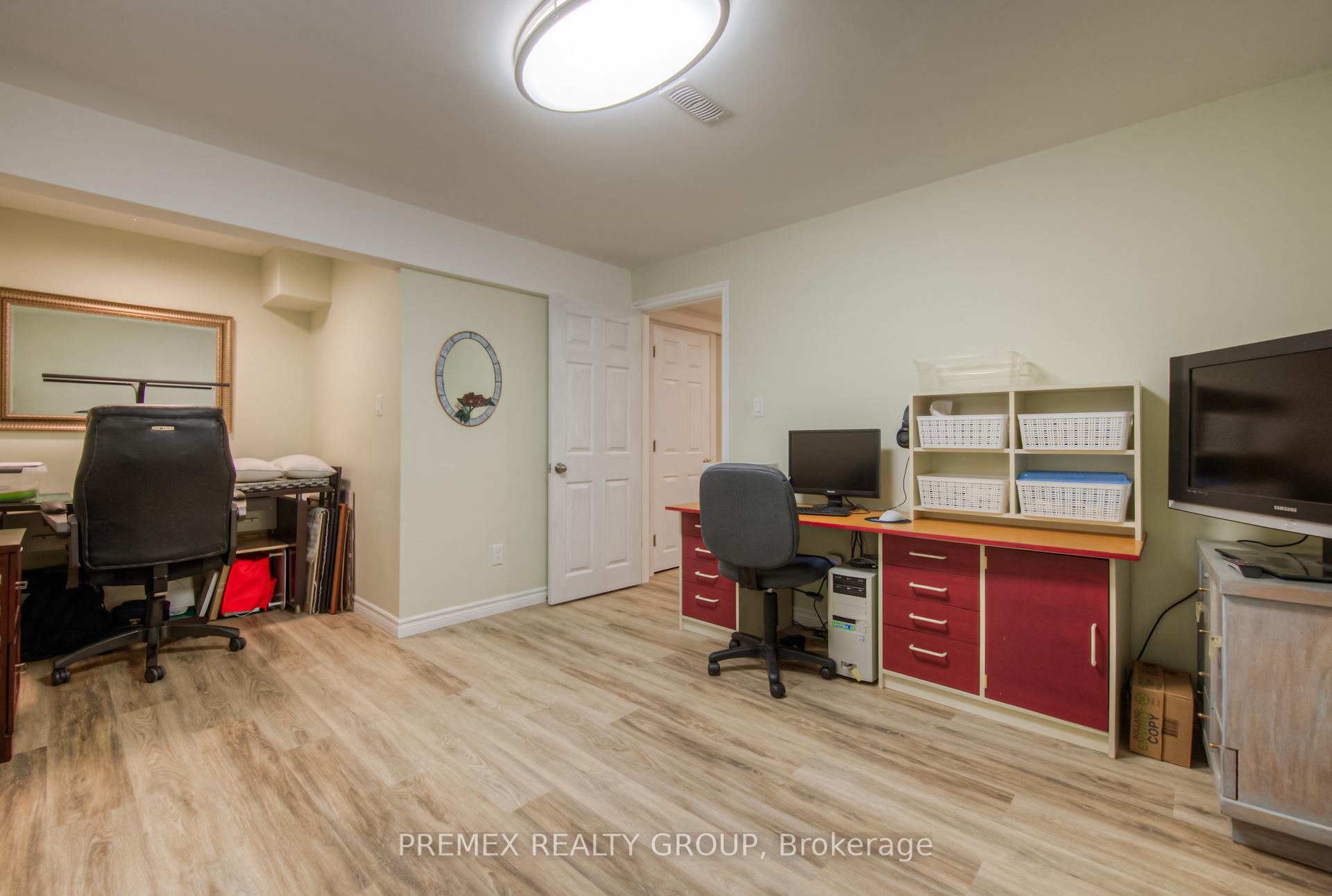 Photo 24 of 94 Arlington Parkway, Brant, Paris — HOMEH