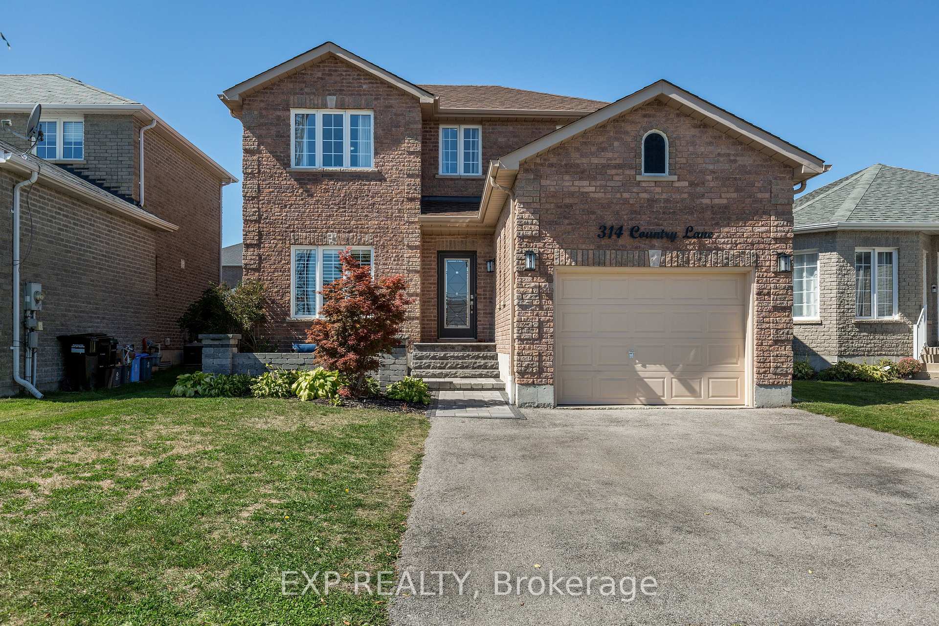 Front of 314 Country Lane