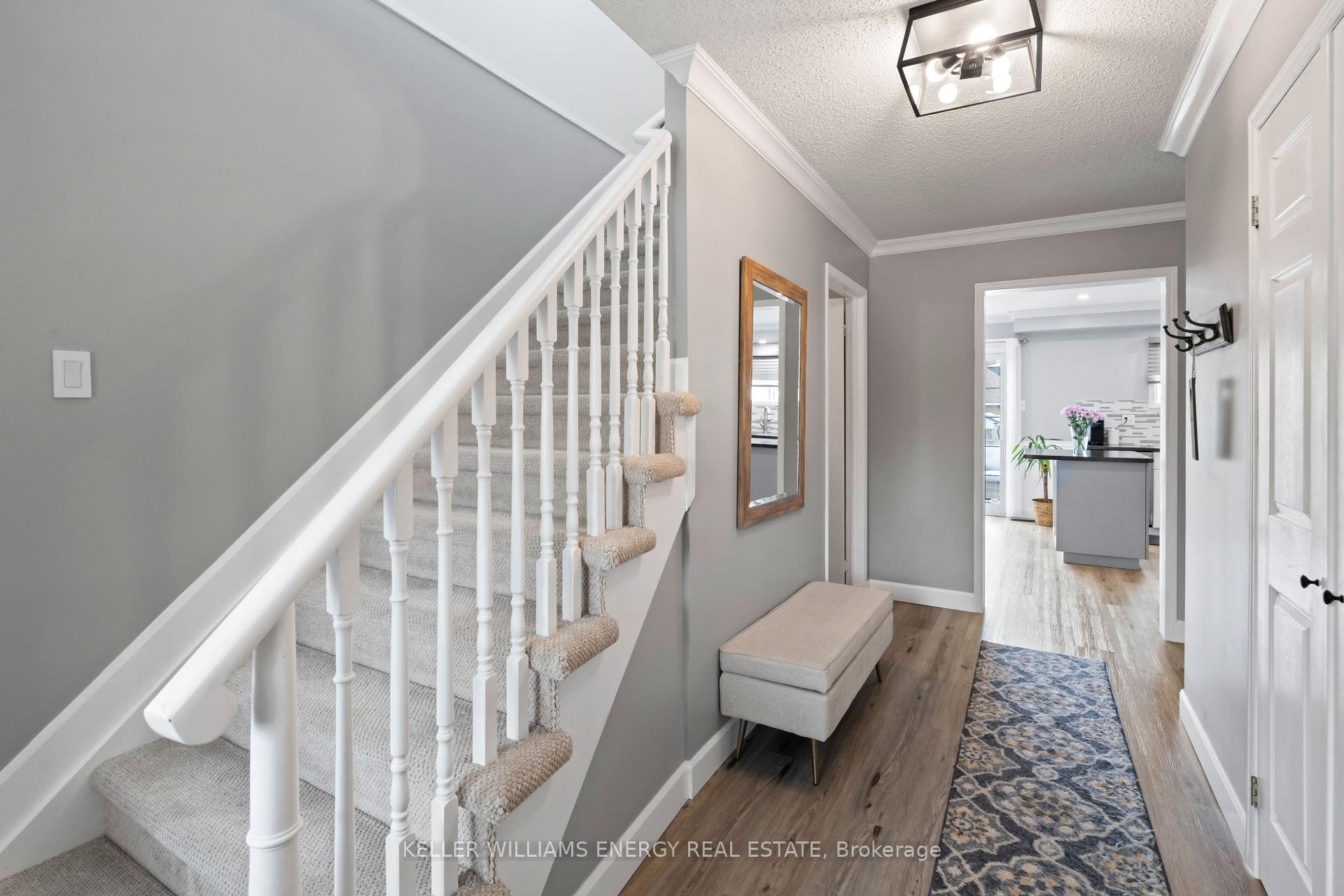 Photo 4 of 55 Strathmanor Drive, Clarington, Bowmanville — HOMEH