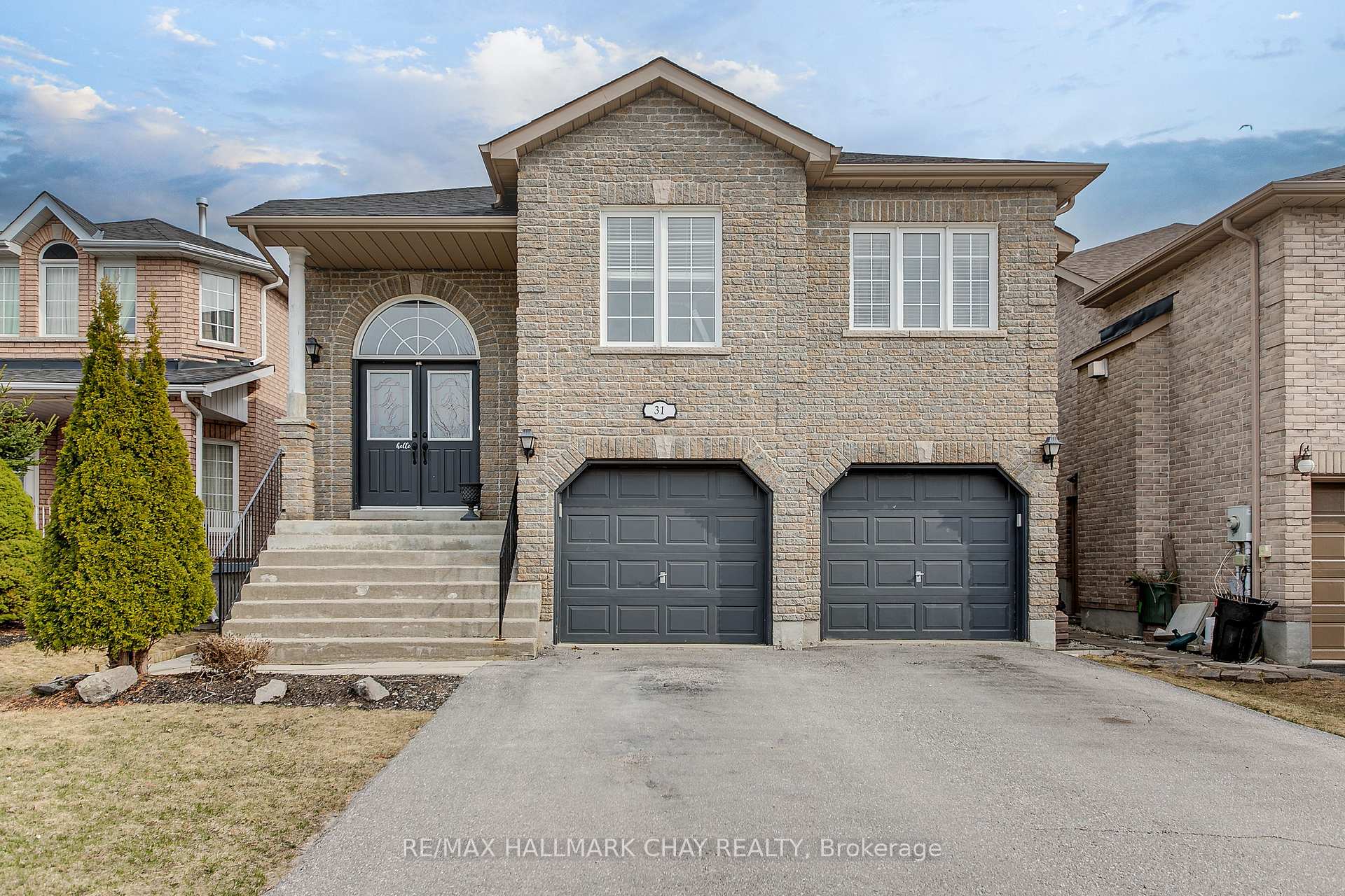 Photo 1 of 31 Esther Drive, Barrie, Painswick South — HOMEH