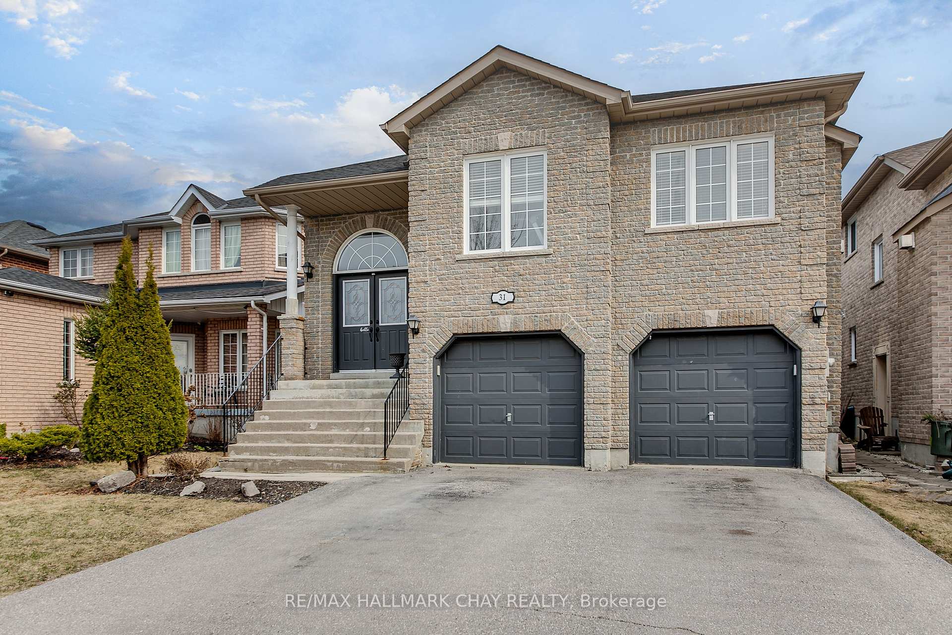 Photo 28 of 31 Esther Drive, Barrie, Painswick South — HOMEH