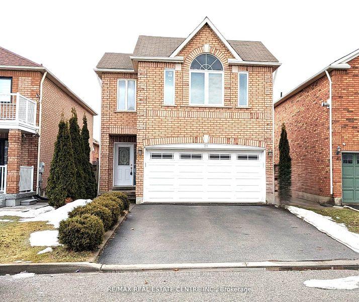 Photo 1 of Unit Basement, 21 Summerdale Crescent, Brampton, Fletcher's Meadow — HOMEH