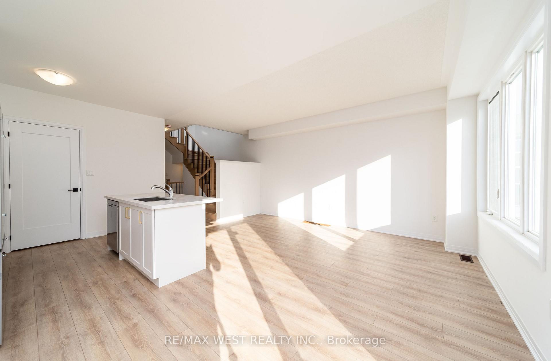 Photo 6 of 90 Brown Street, Erin — HOMEH
