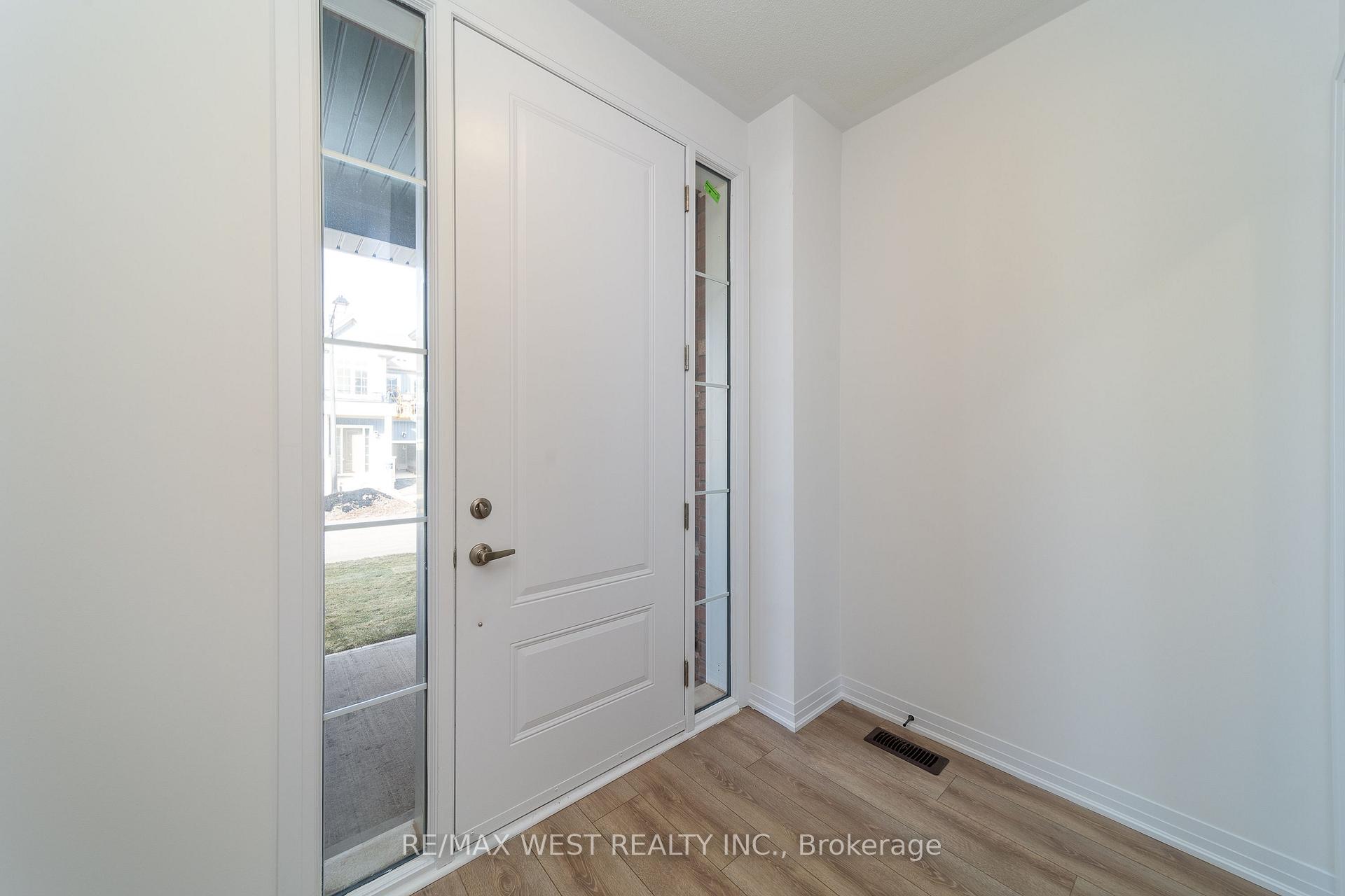 Photo 10 of 90 Brown Street, Erin — HOMEH